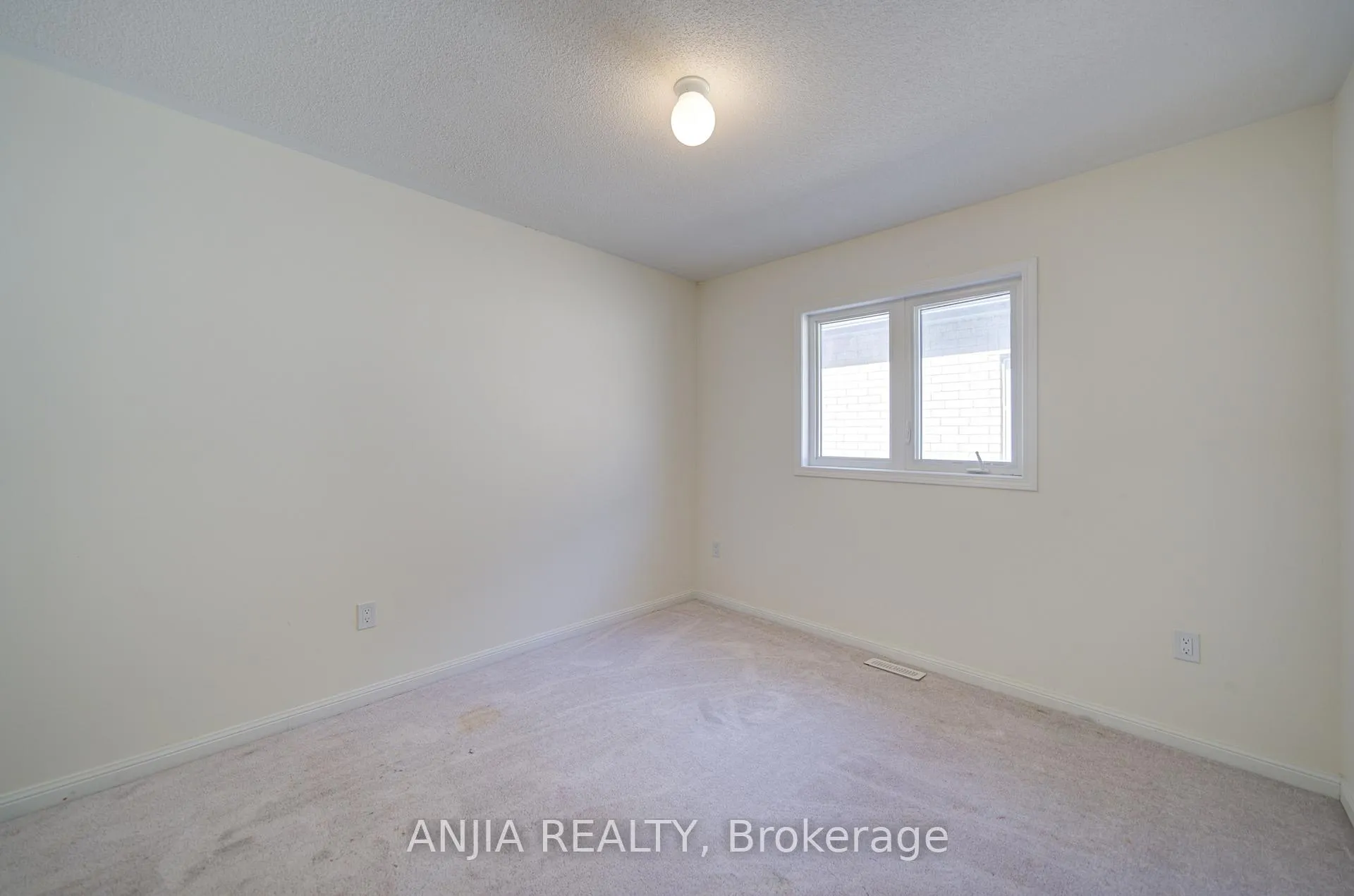 Photo 35 of 9 Cliff Thompson Court, Georgina, Sutton & Jackson's Point — HOMEH