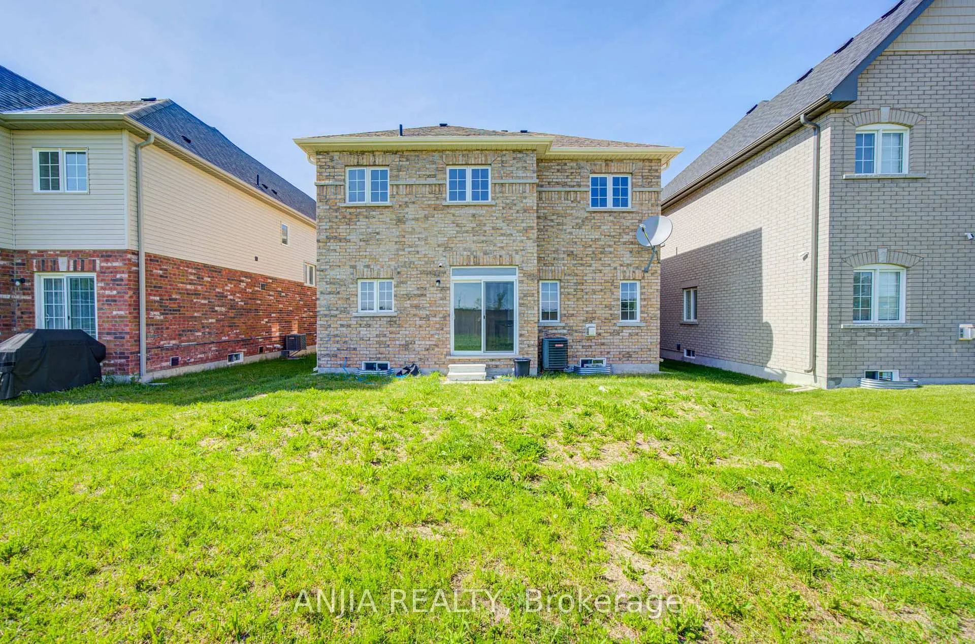 Photo 43 of 9 Cliff Thompson Court, Georgina, Sutton & Jackson's Point — HOMEH