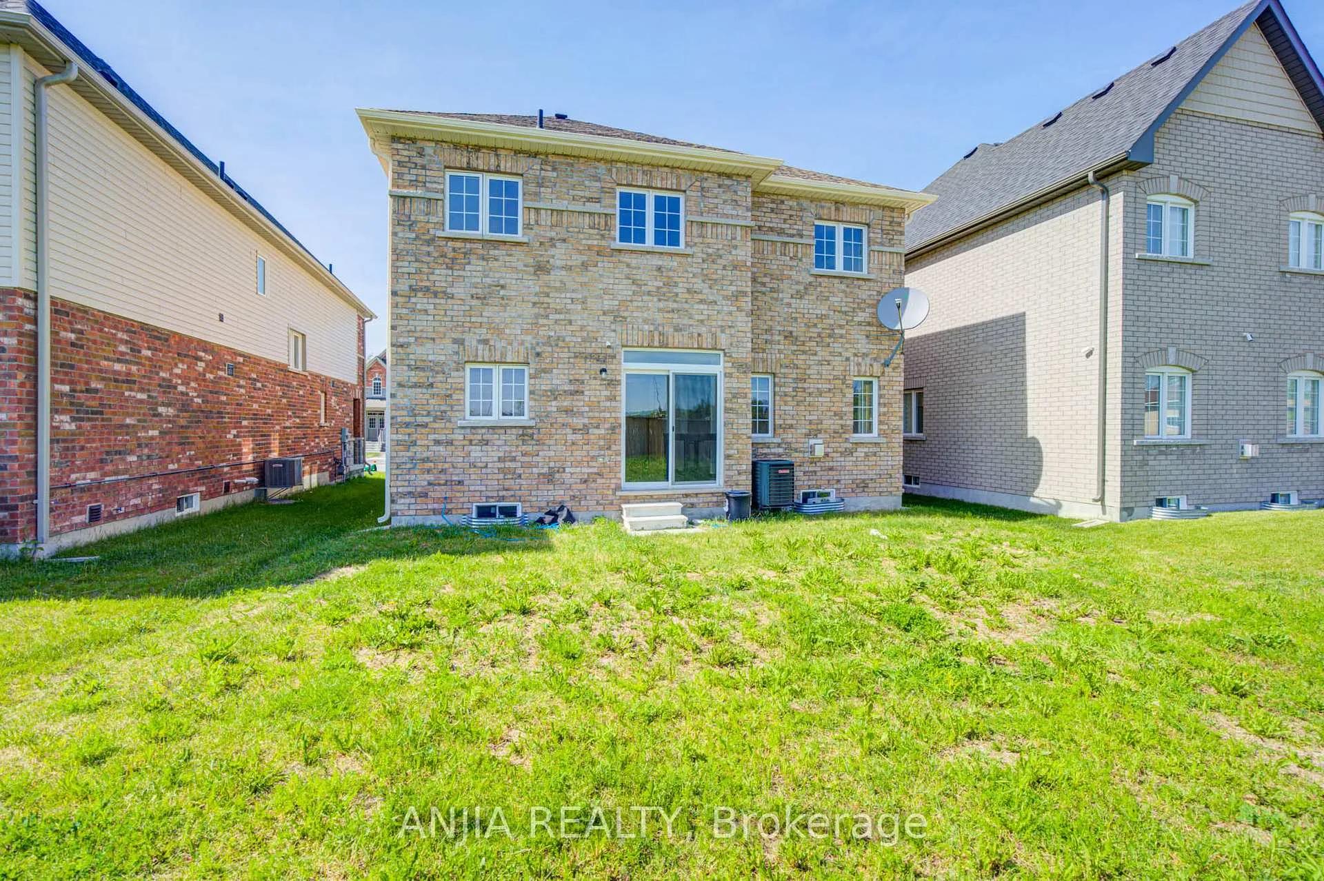 Photo 44 of 9 Cliff Thompson Court, Georgina, Sutton & Jackson's Point — HOMEH