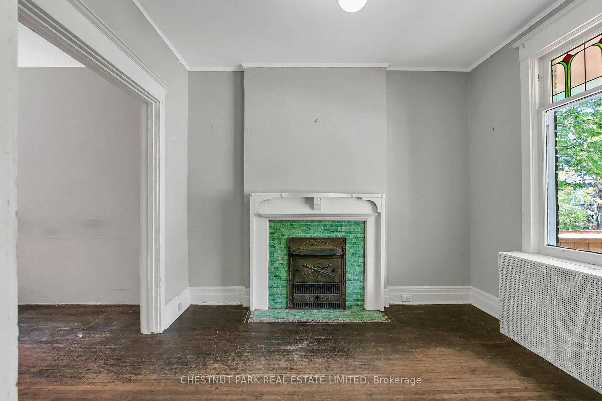 Photo 7 of 39 Devon Road, Toronto, East End-Danforth — HOMEH