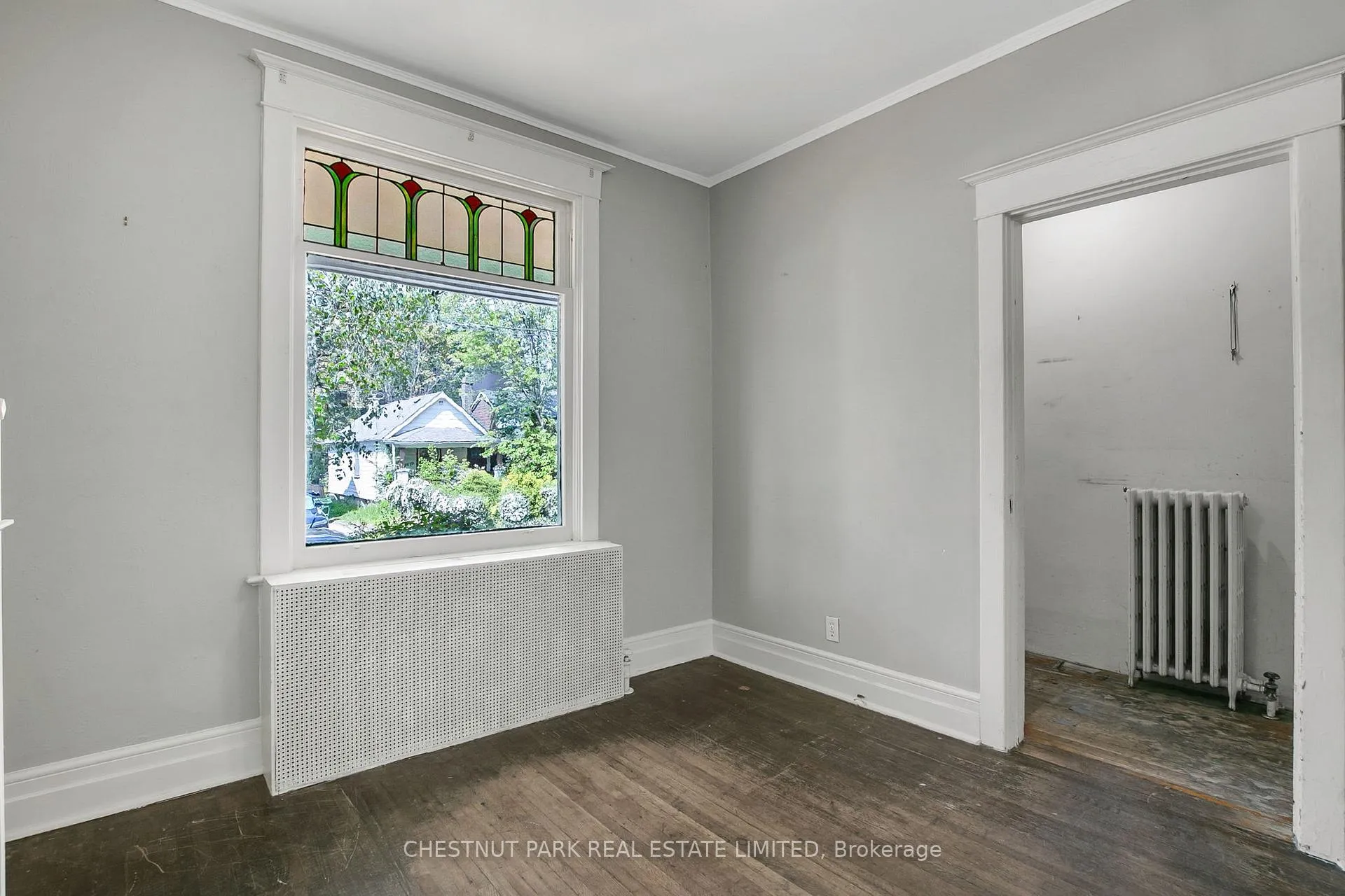 Photo 11 of 39 Devon Road, Toronto, East End-Danforth — HOMEH