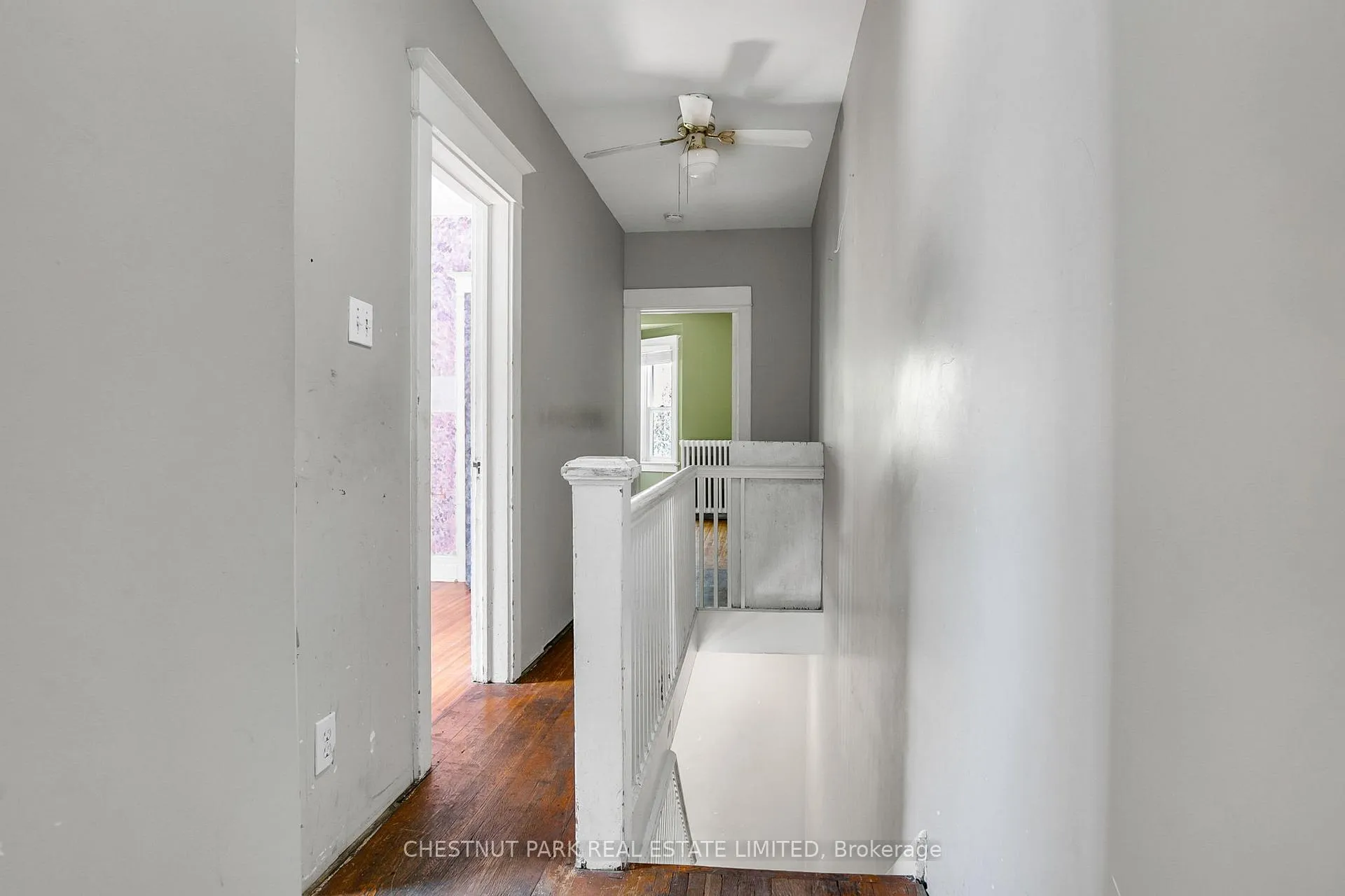 Photo 16 of 39 Devon Road, Toronto, East End-Danforth — HOMEH
