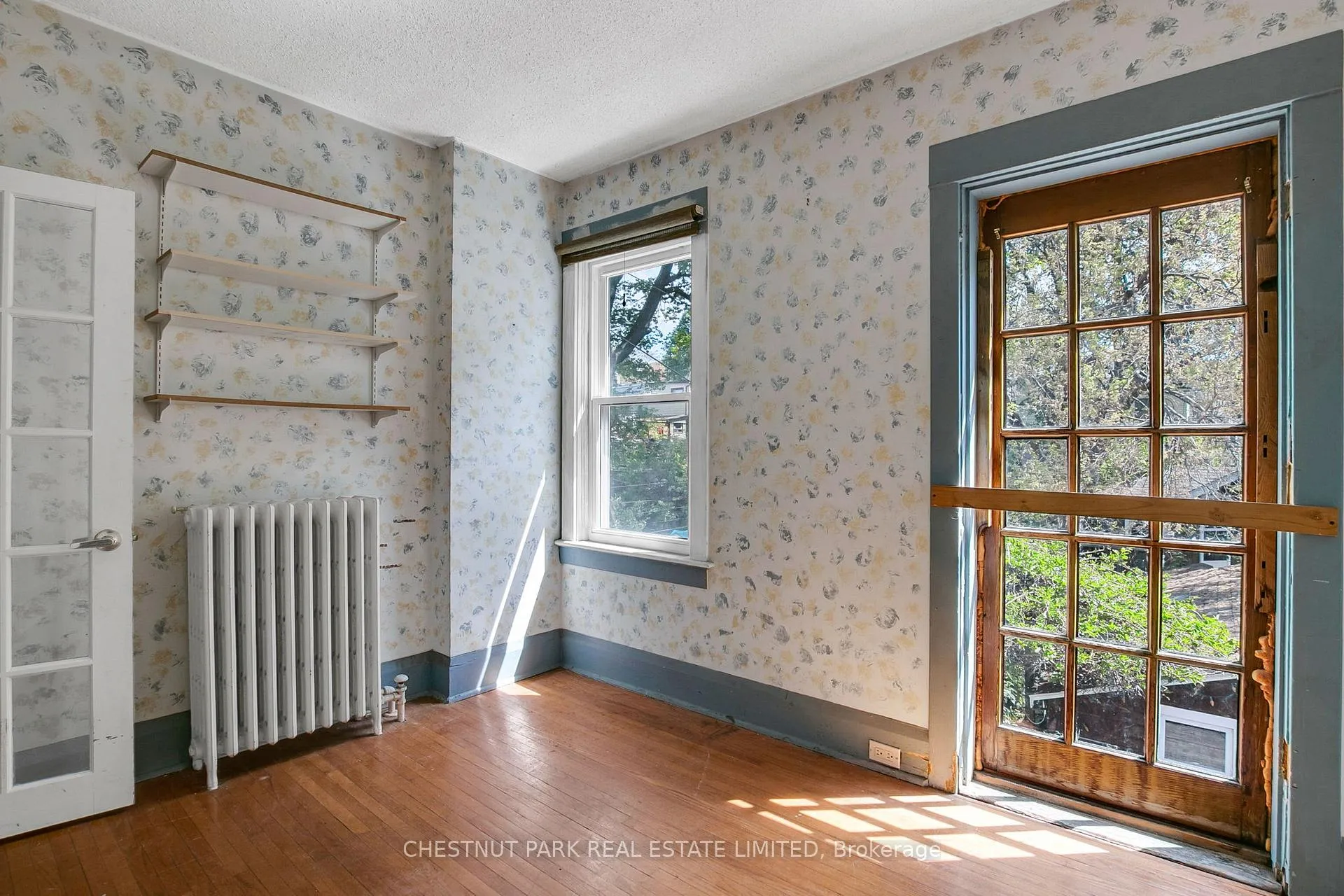 Photo 21 of 39 Devon Road, Toronto, East End-Danforth — HOMEH