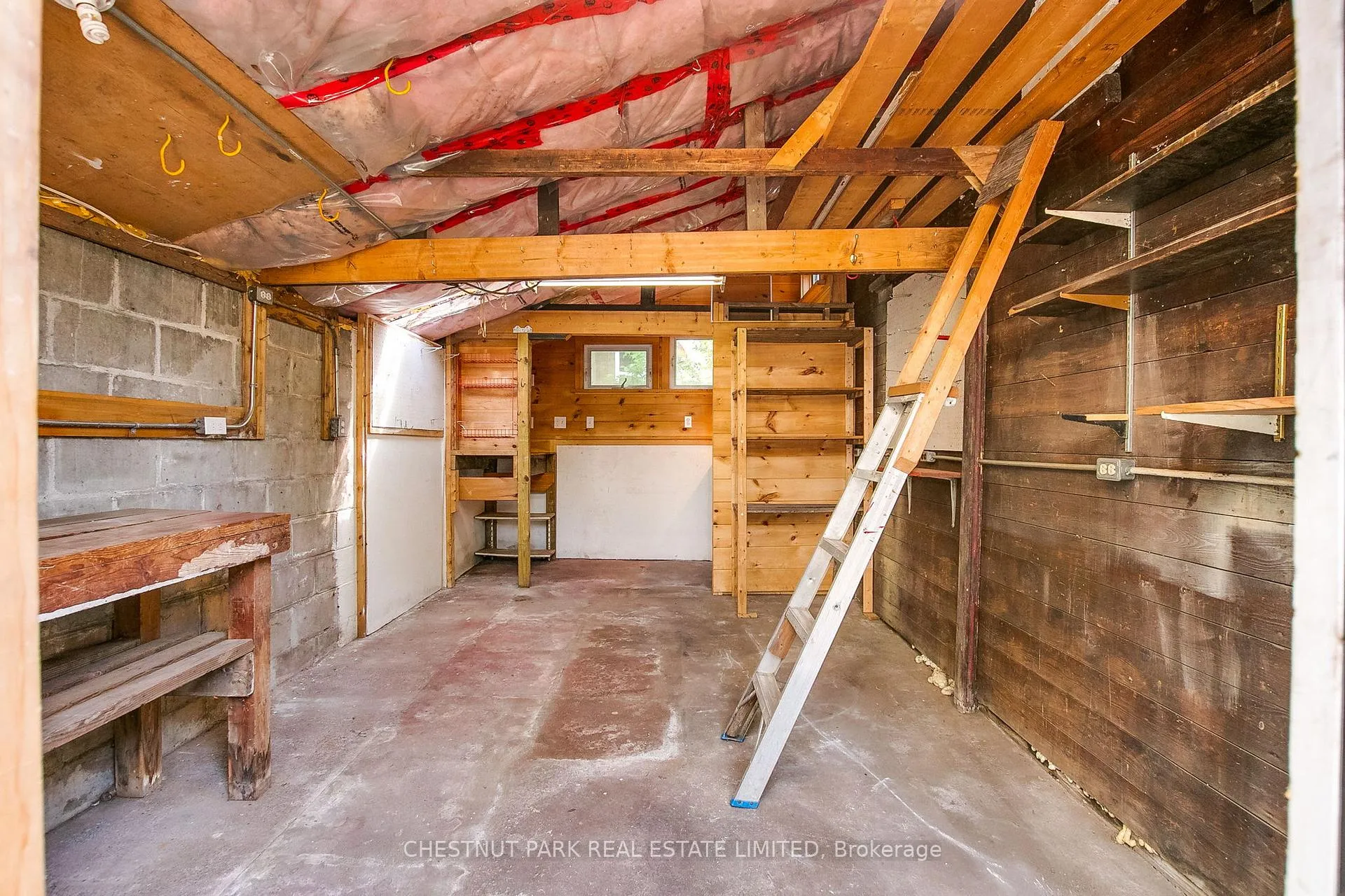Photo 31 of 39 Devon Road, Toronto, East End-Danforth — HOMEH
