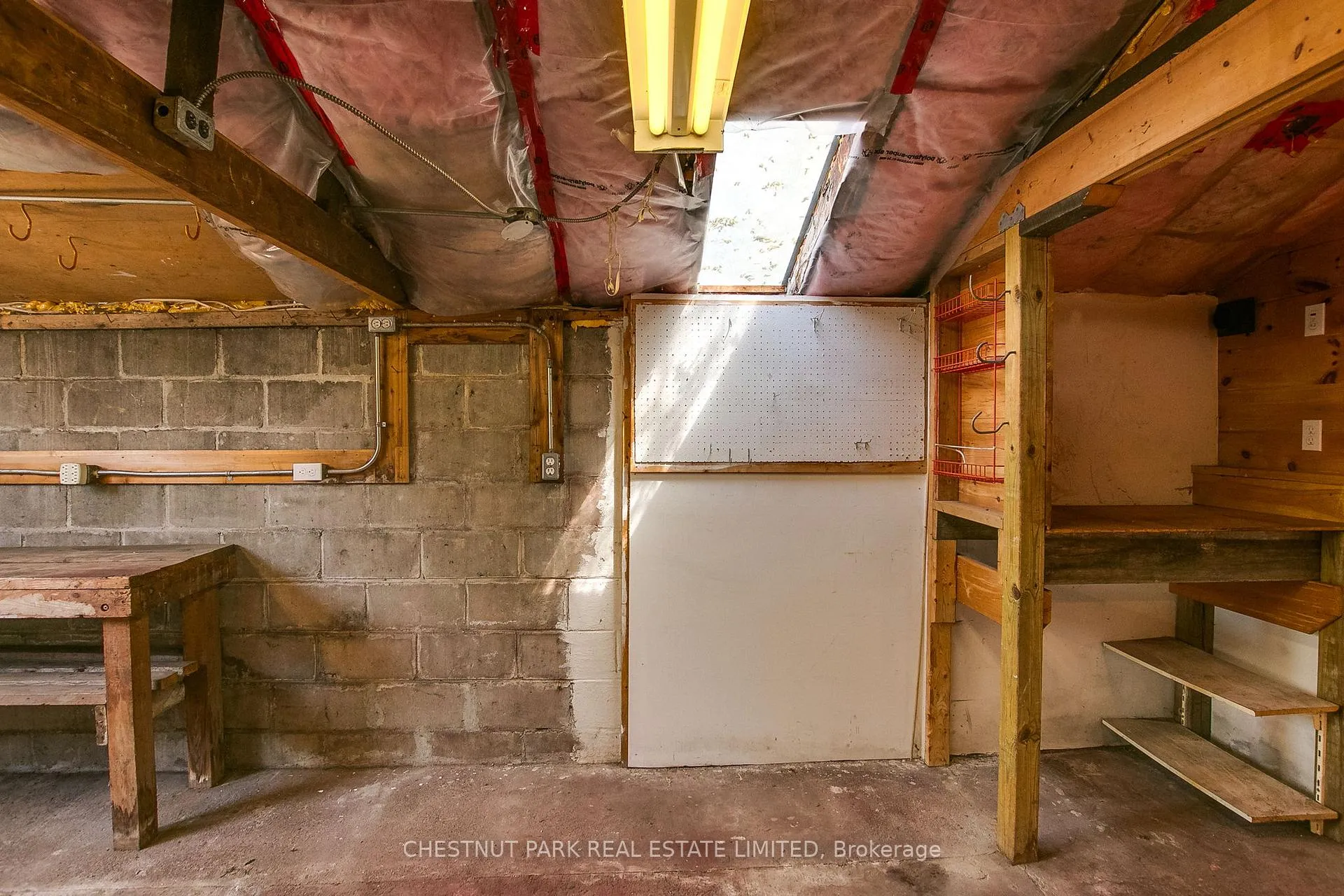 Photo 32 of 39 Devon Road, Toronto, East End-Danforth — HOMEH