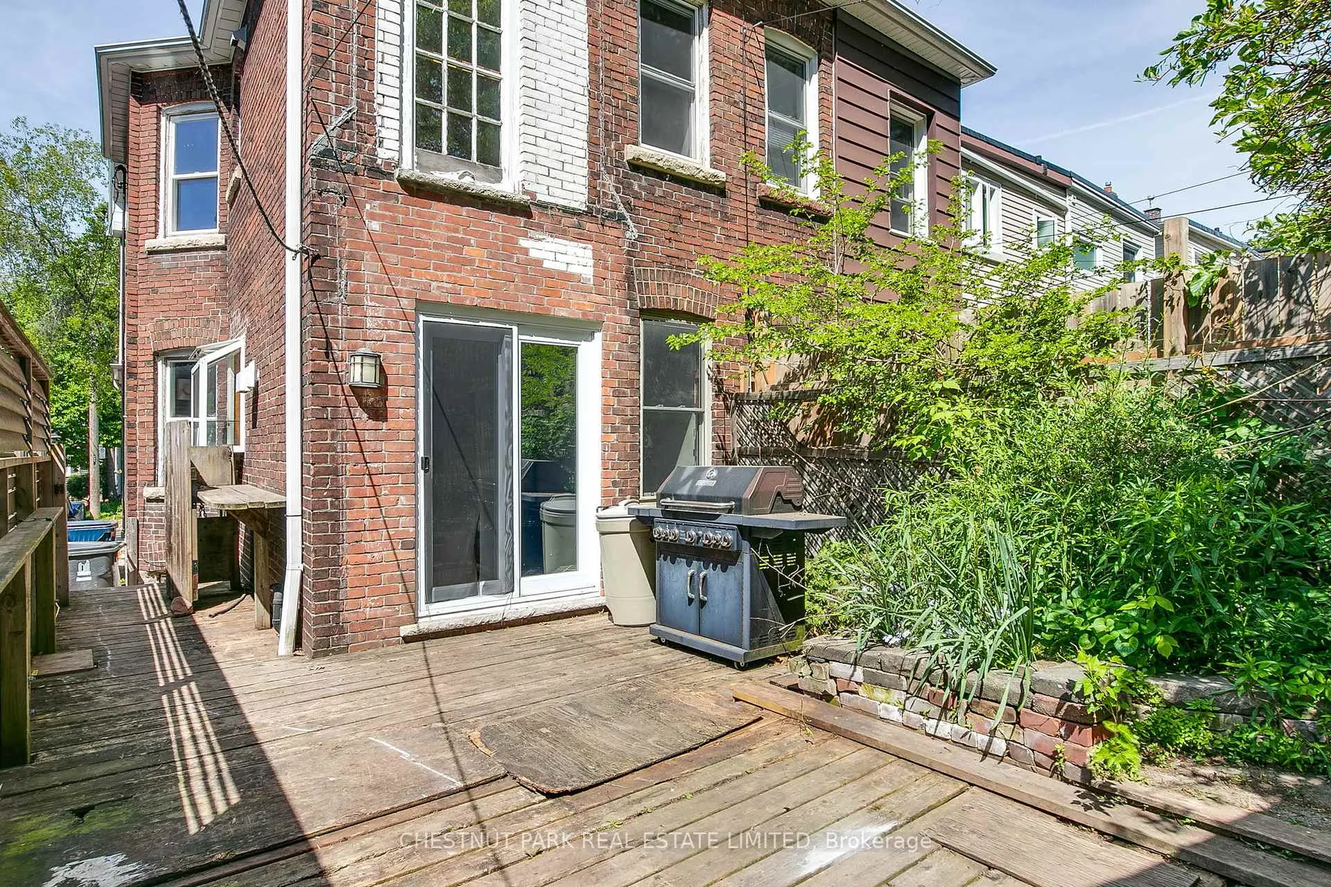 Photo 40 of 39 Devon Road, Toronto, East End-Danforth — HOMEH