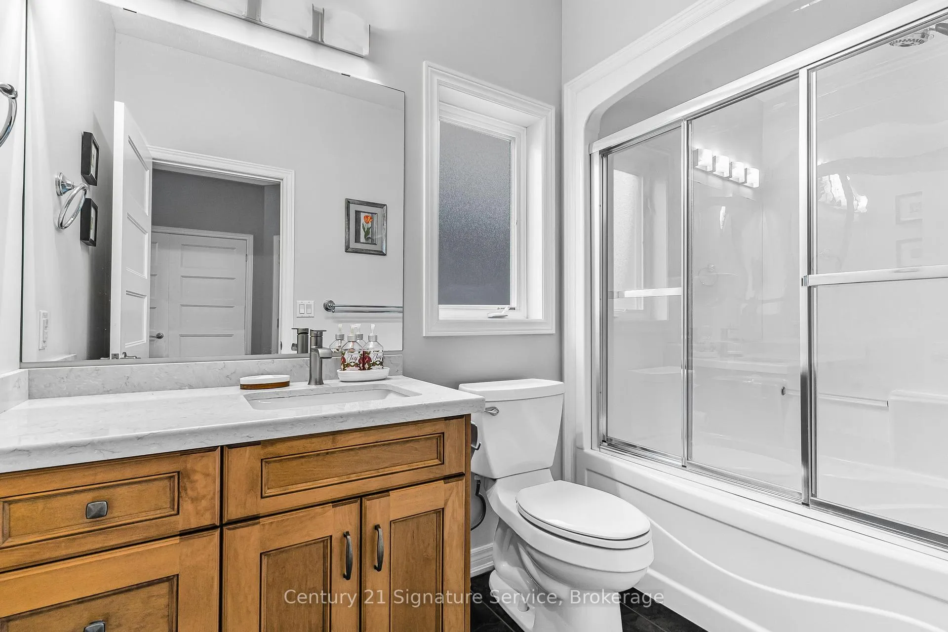 Photo 17 of 16 Gaiser Road, Welland, Coyle Creek — HOMEH