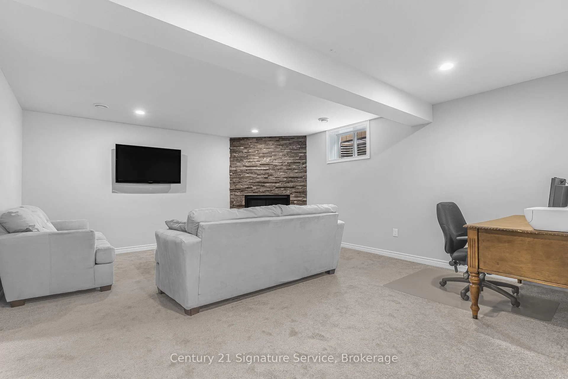 Photo 24 of 16 Gaiser Road, Welland, Coyle Creek — HOMEH