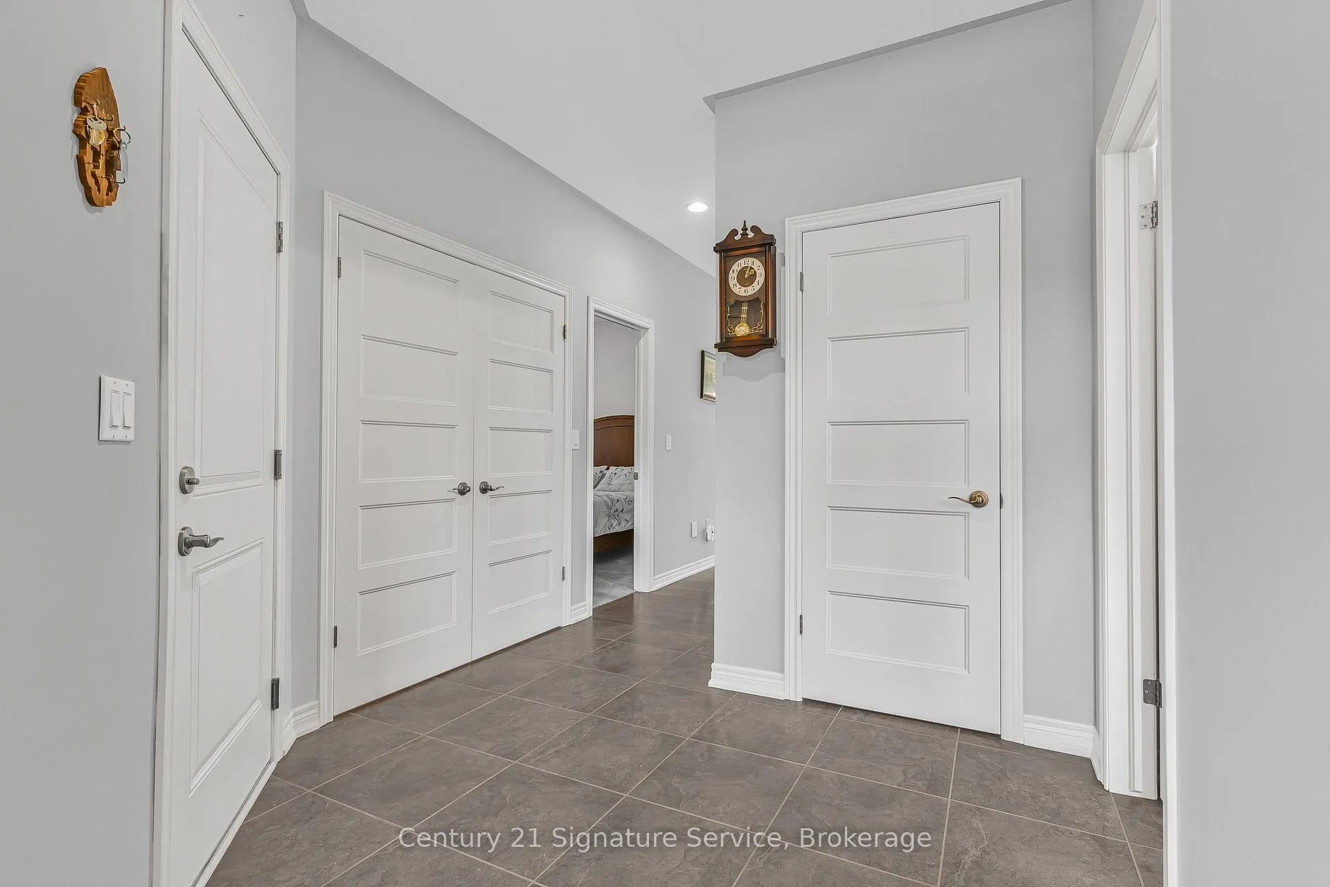 Photo 35 of 16 Gaiser Road, Welland, Coyle Creek — HOMEH