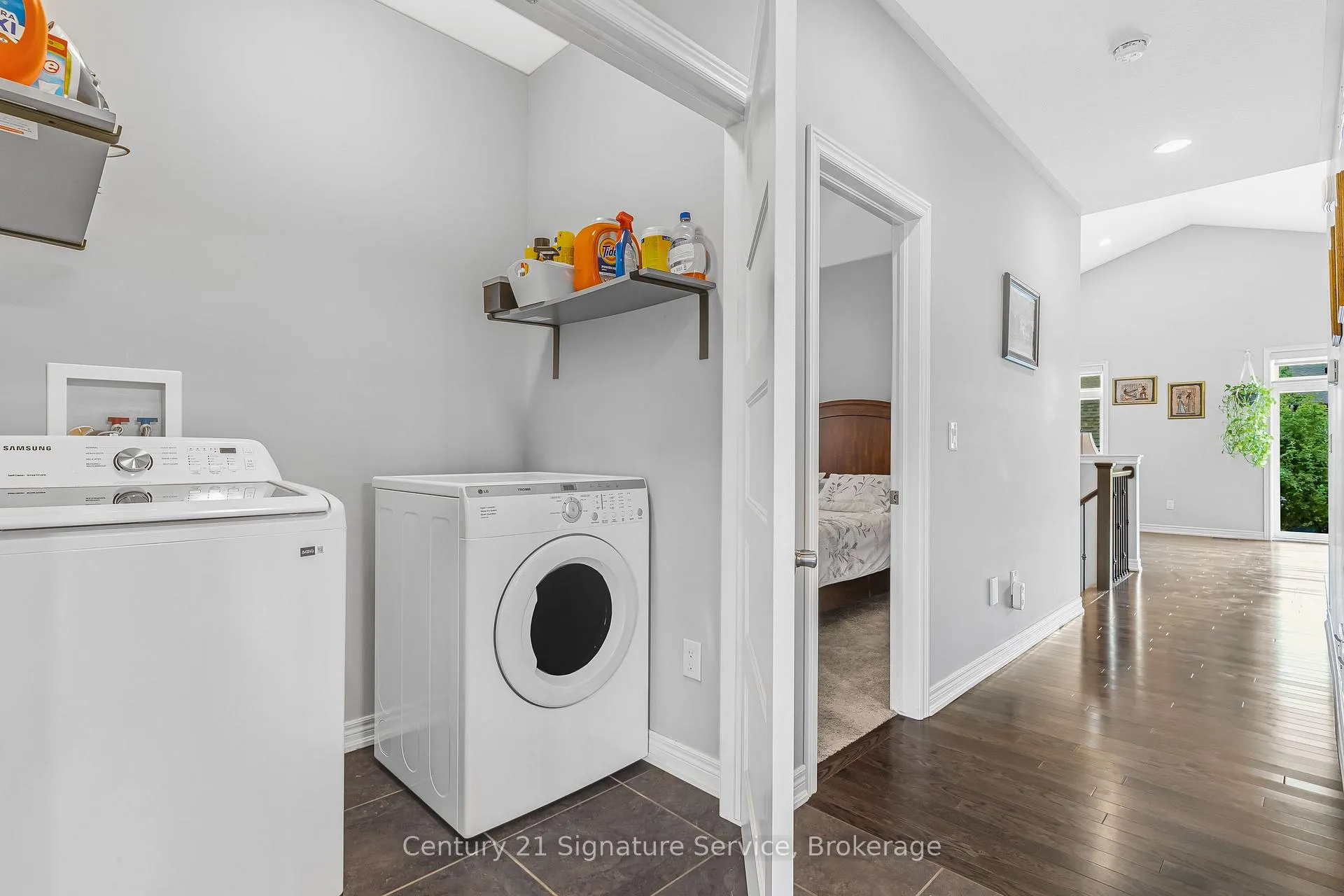 Photo 36 of 16 Gaiser Road, Welland, Coyle Creek — HOMEH