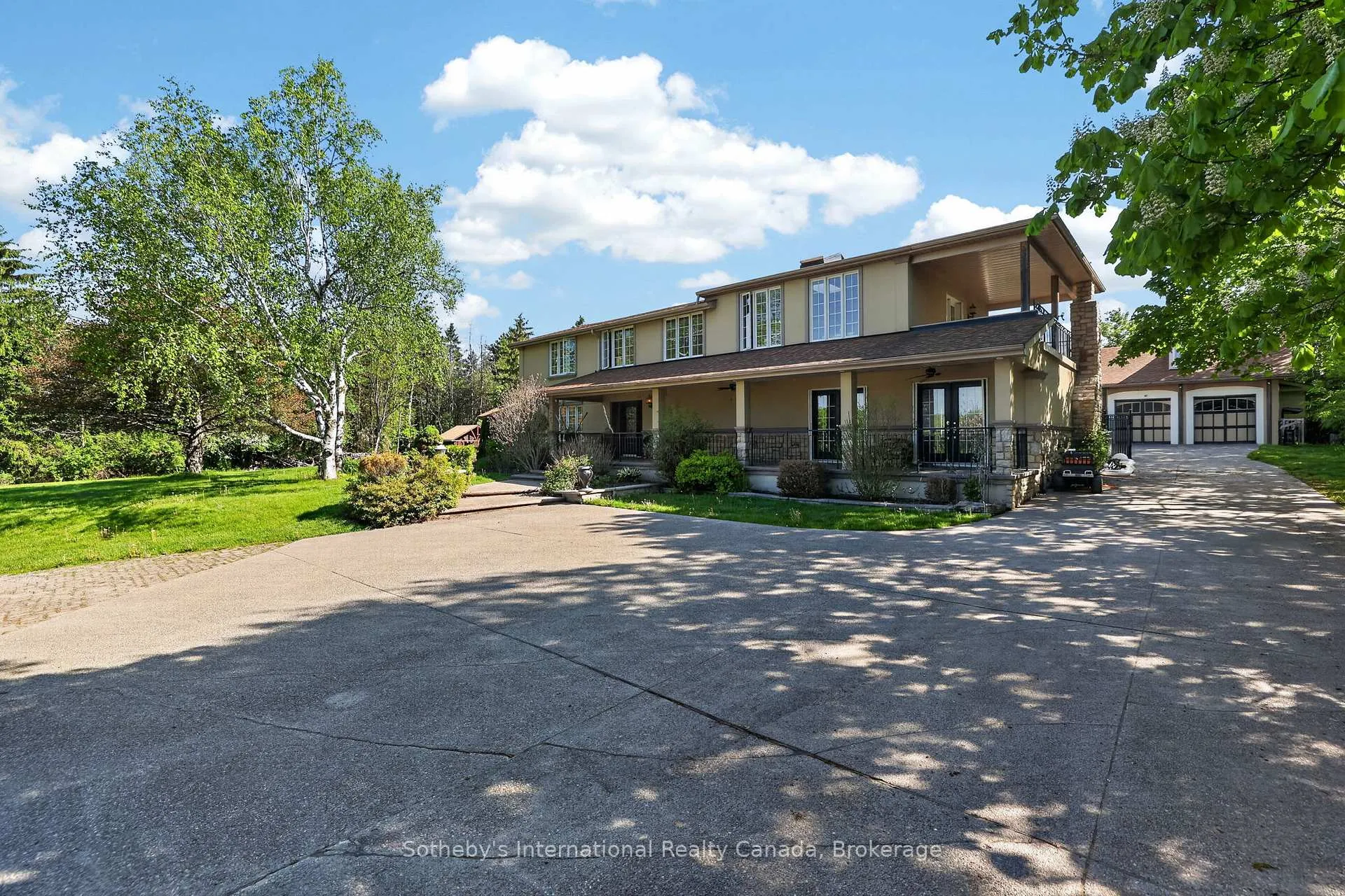 Photo 4 of 110 Palmer Circle, Caledon, Palgrave — HOMEH