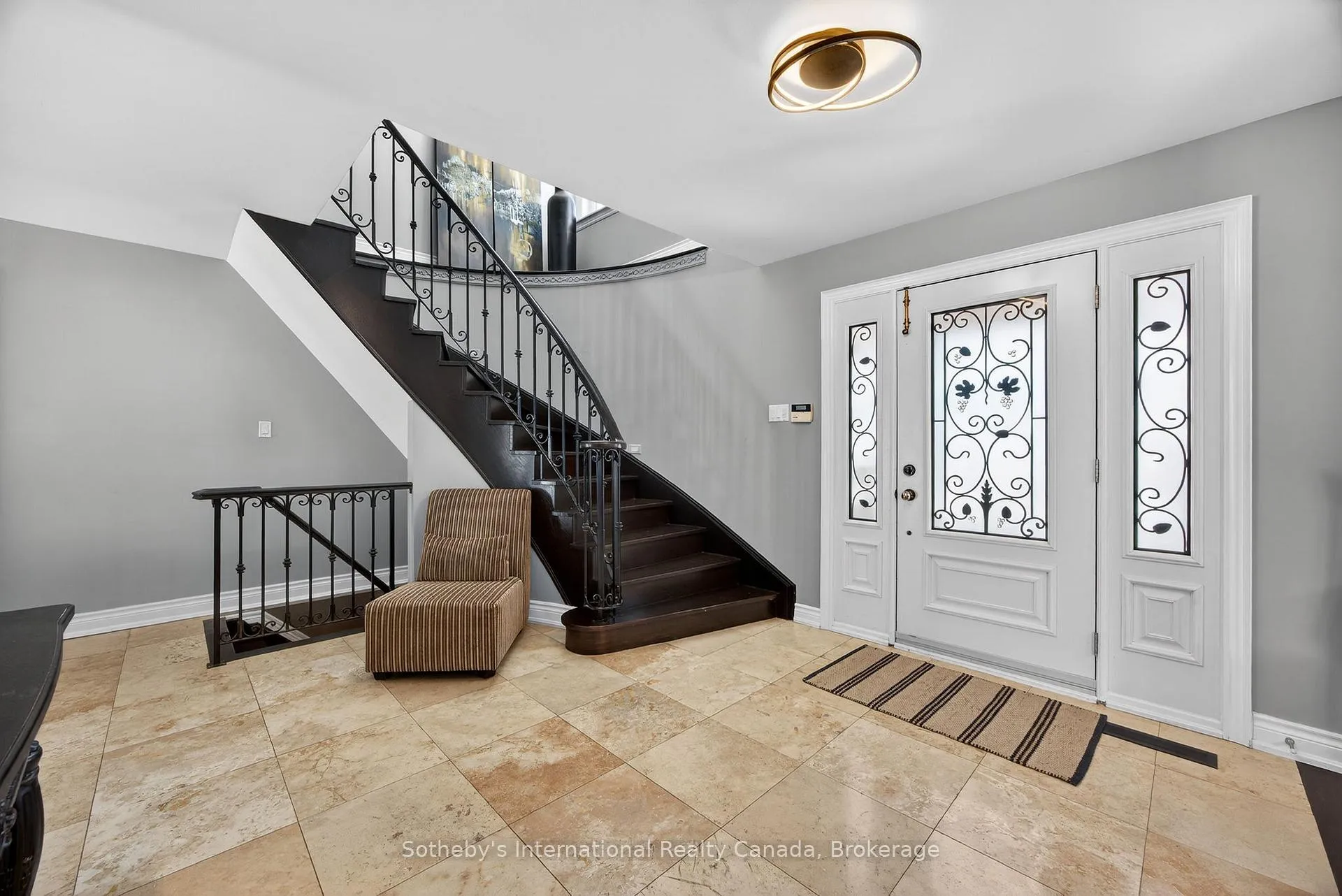 Photo 13 of 110 Palmer Circle, Caledon, Palgrave — HOMEH