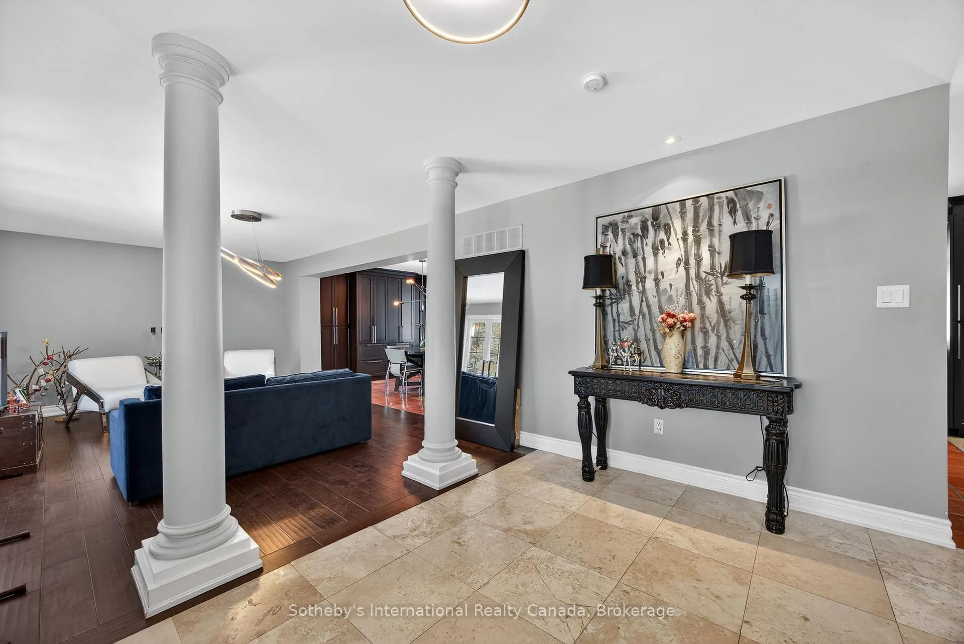 Photo 14 of 110 Palmer Circle, Caledon, Palgrave — HOMEH