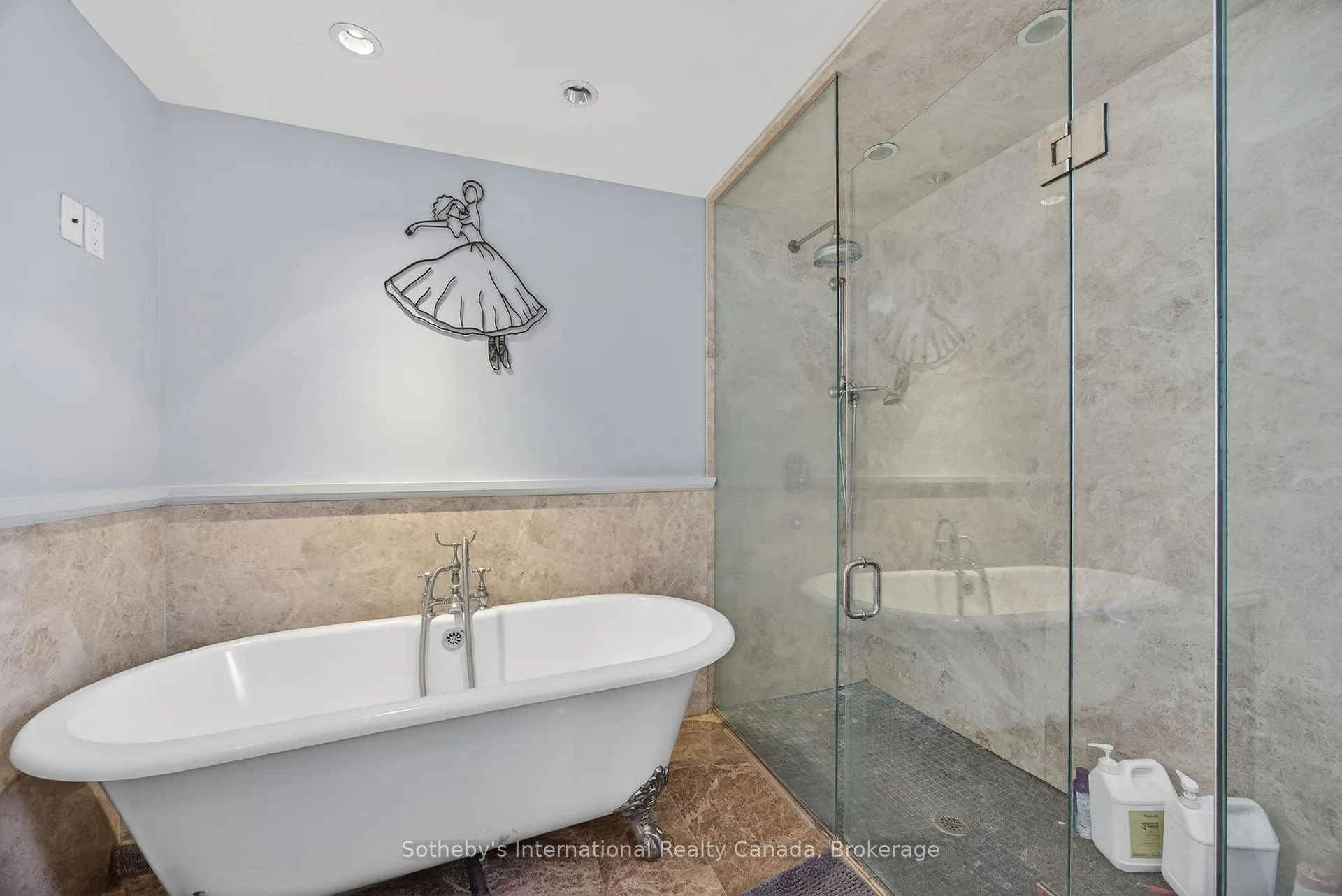 Photo 40 of 110 Palmer Circle, Caledon, Palgrave — HOMEH