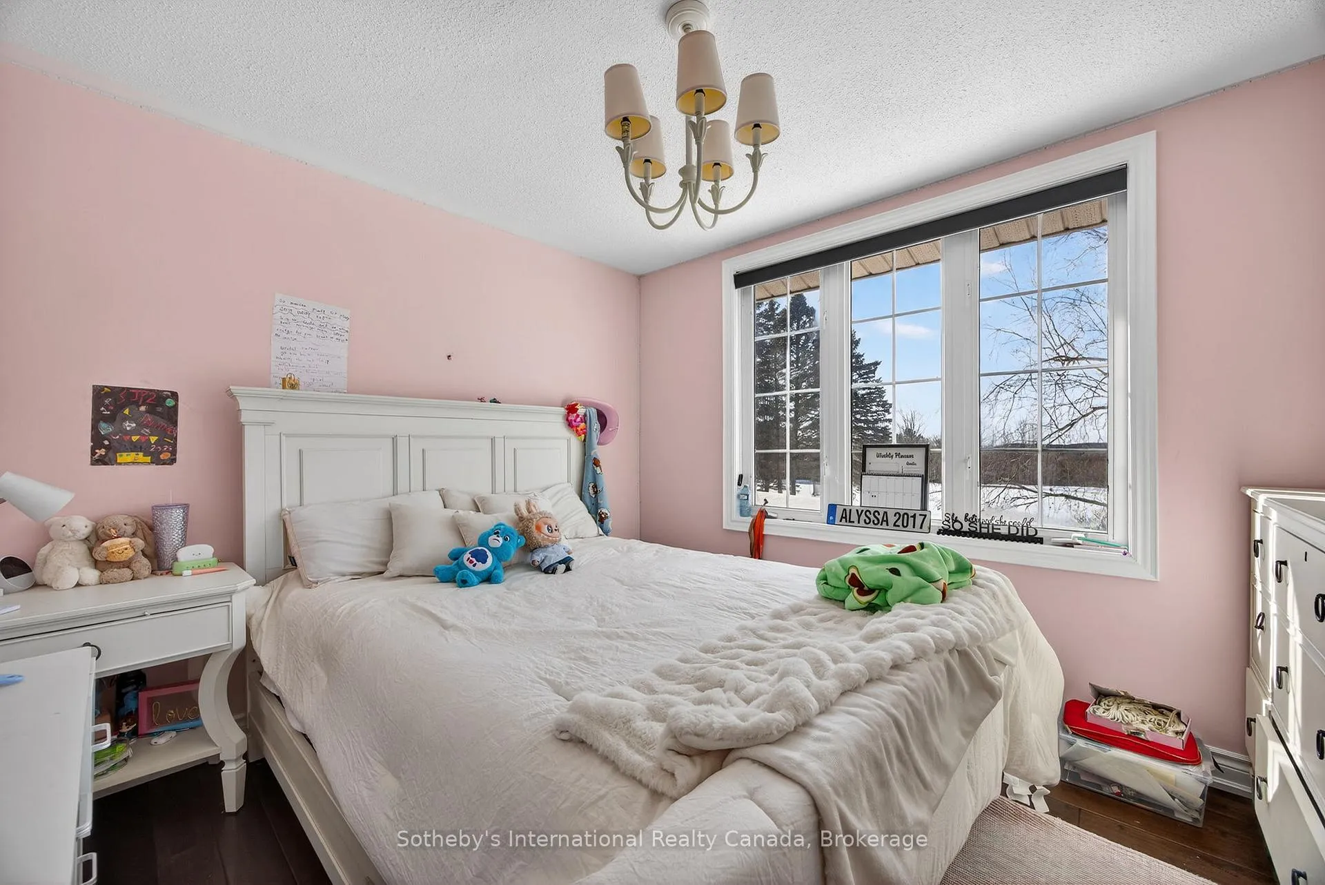 Photo 42 of 110 Palmer Circle, Caledon, Palgrave — HOMEH