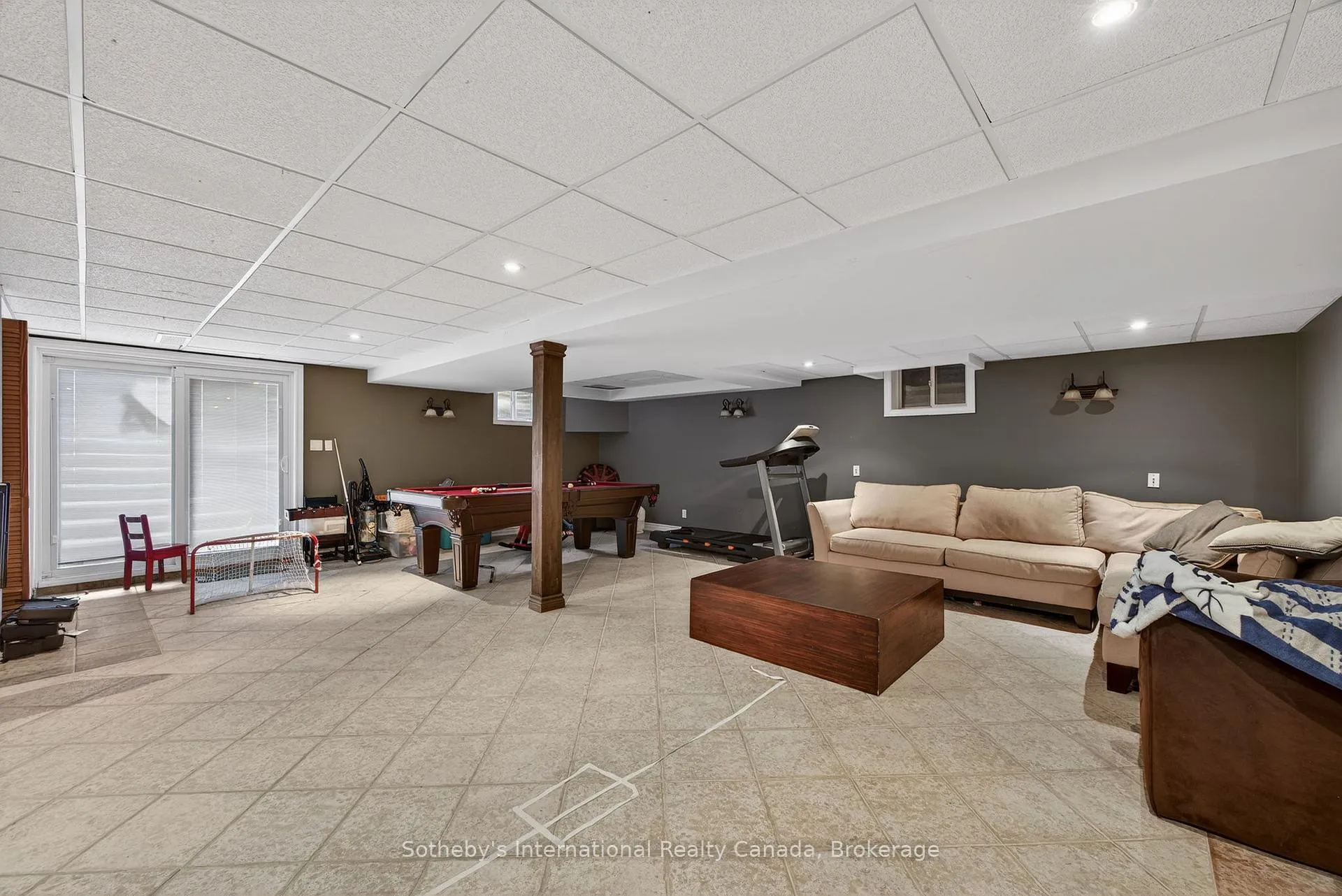 Photo 47 of 110 Palmer Circle, Caledon, Palgrave — HOMEH