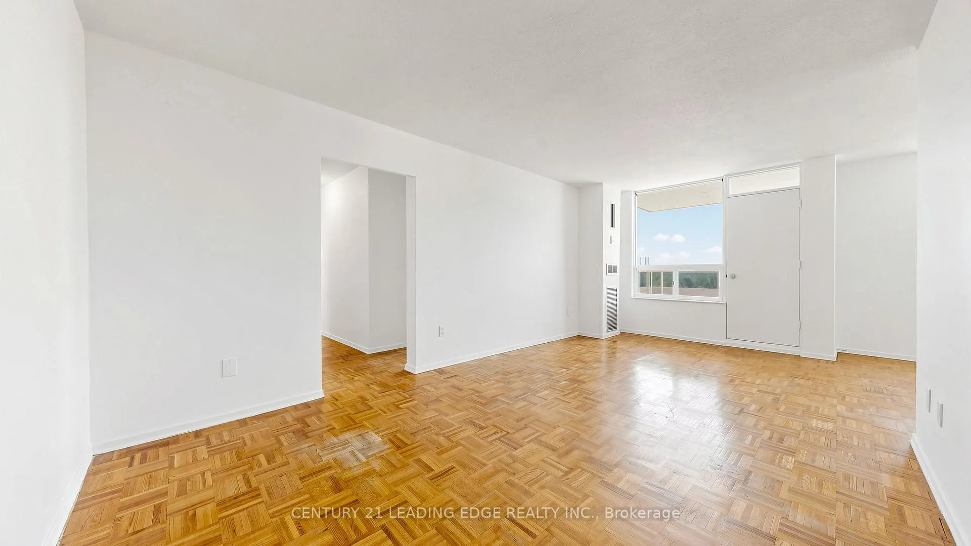 Photo 1 of Unit 1609, 20 Edgecliff Golfway, Toronto, Flemingdon Park — HOMEH