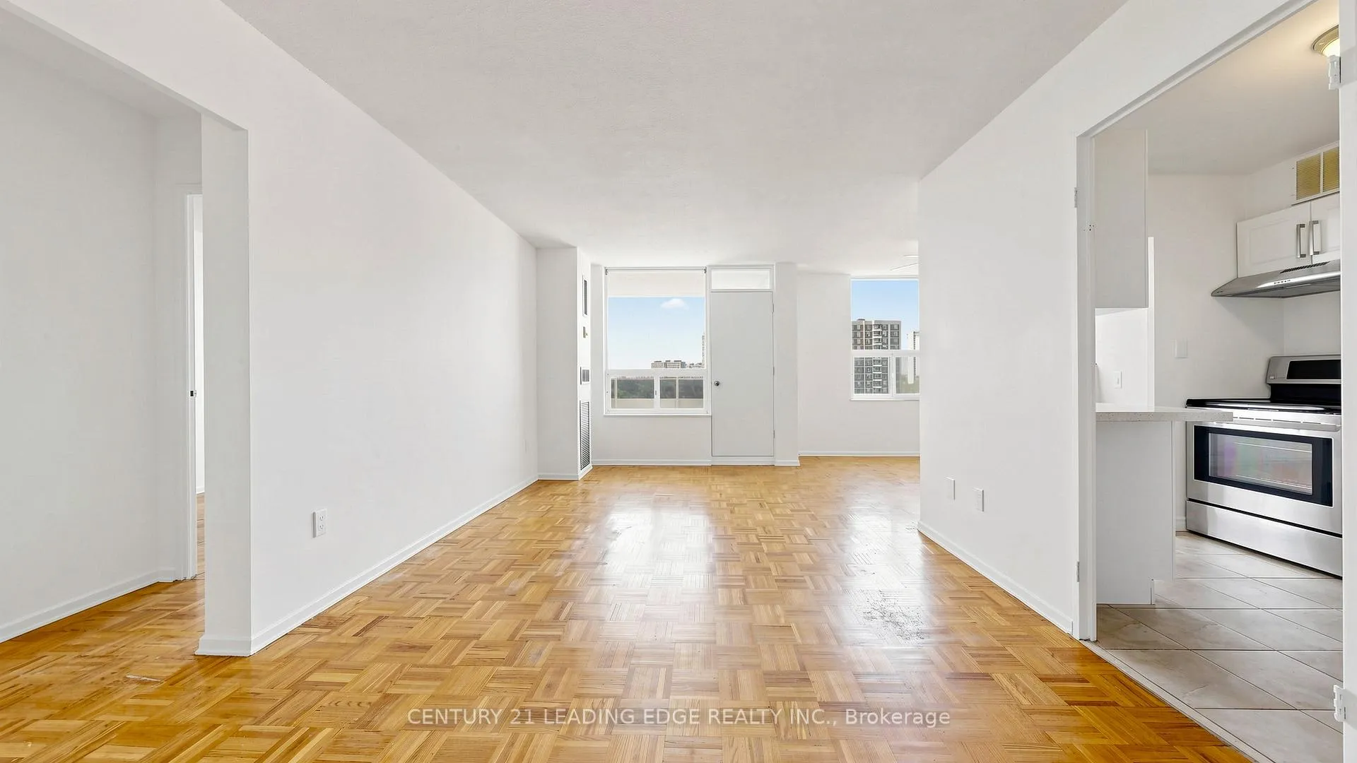 Photo 2 of Unit 1609, 20 Edgecliff Golfway, Toronto, Flemingdon Park — HOMEH