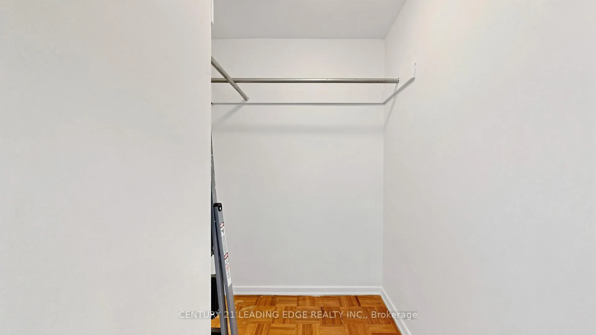 Photo 19 of Unit 1609, 20 Edgecliff Golfway, Toronto, Flemingdon Park — HOMEH