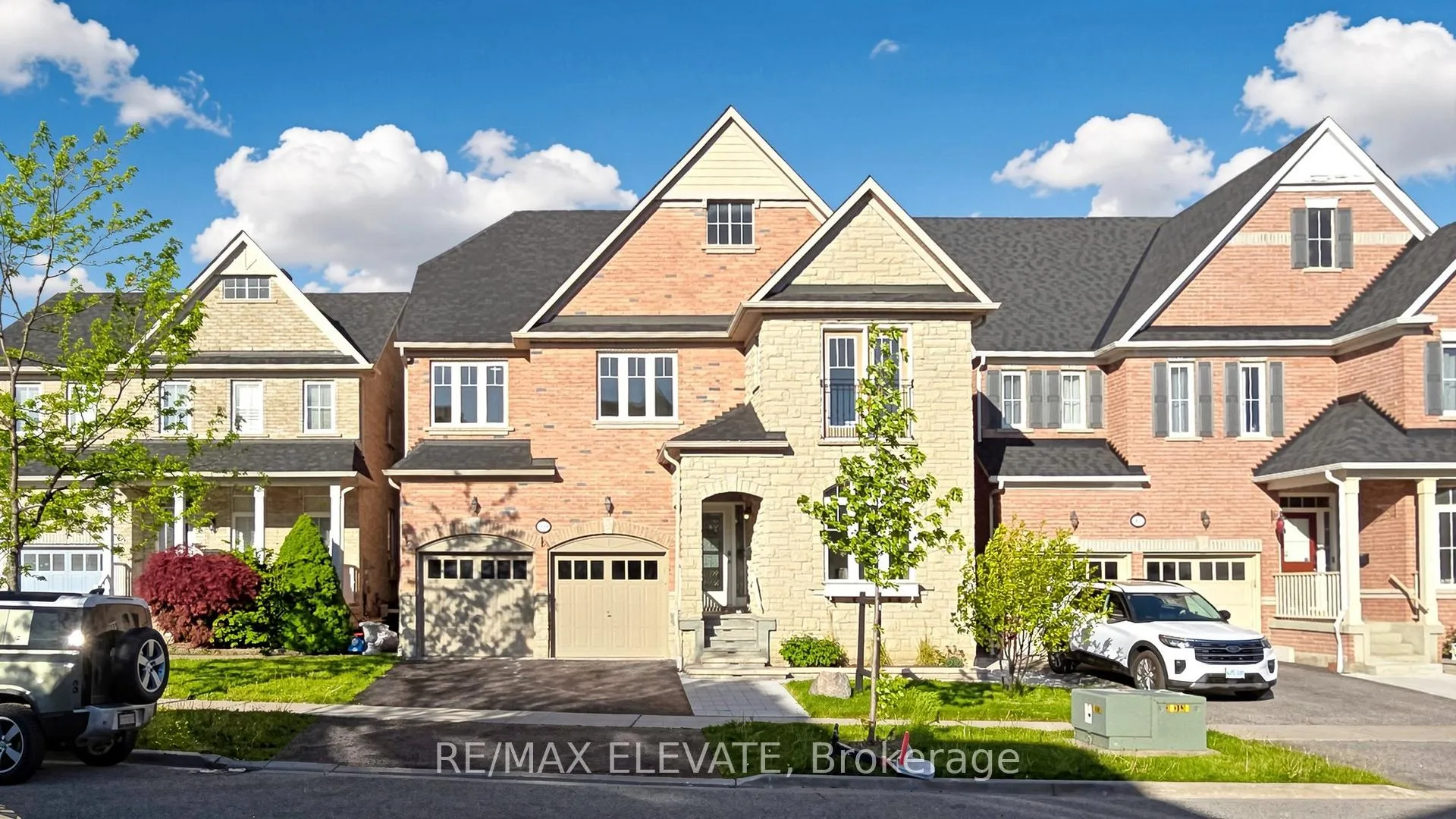 Front of 19 Weatherby Avenue