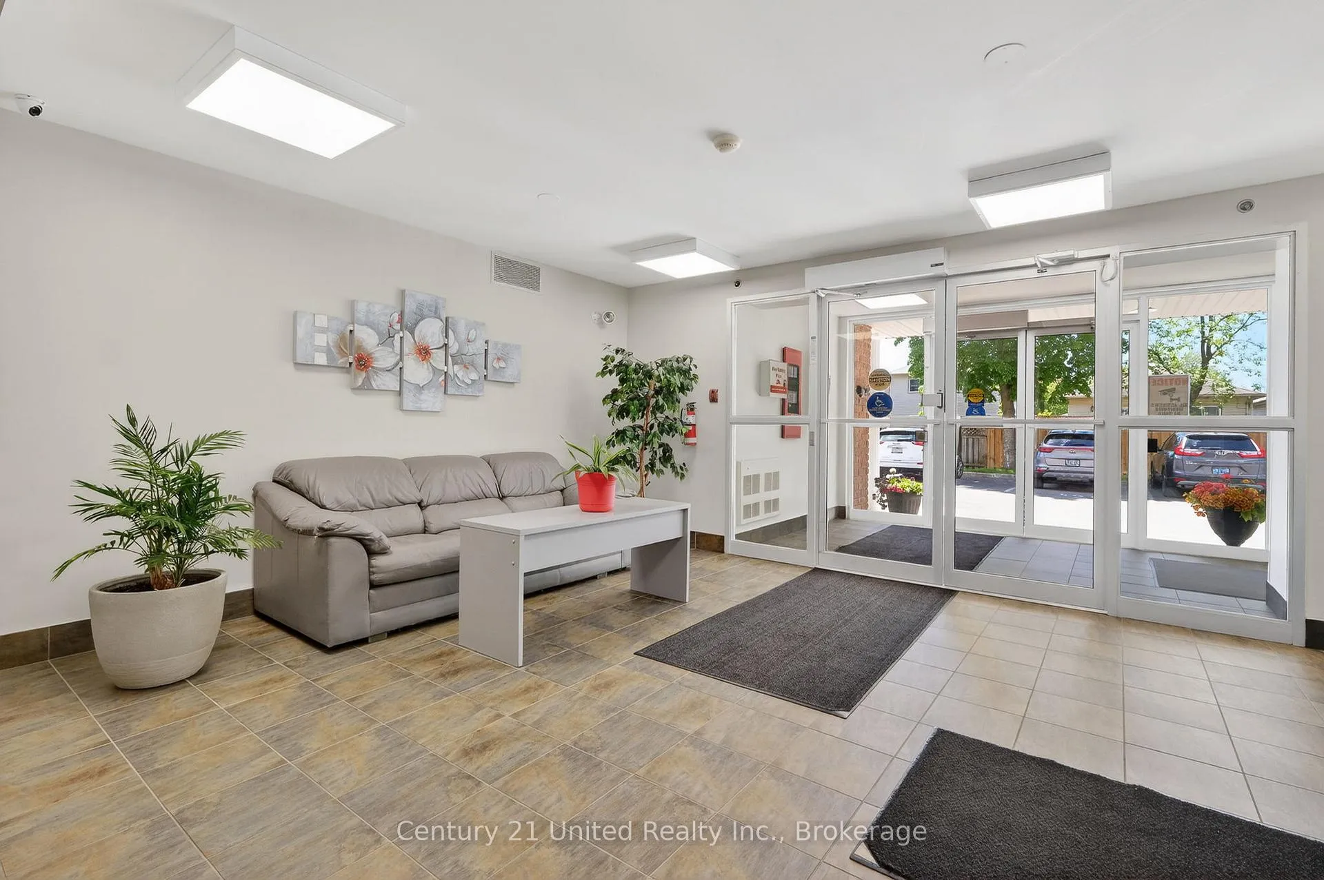 Photo 12 of Unit 307, 841 Battell Street, Cobourg — HOMEH