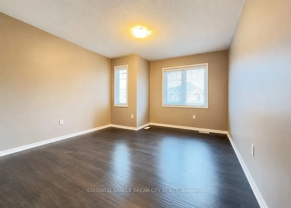 Photo 6 of 1124 Solomon Court, Milton, Willmott — HOMEH