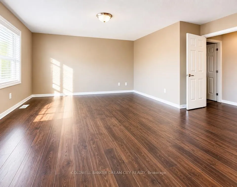 Photo 10 of 1124 Solomon Court, Milton, Willmott — HOMEH