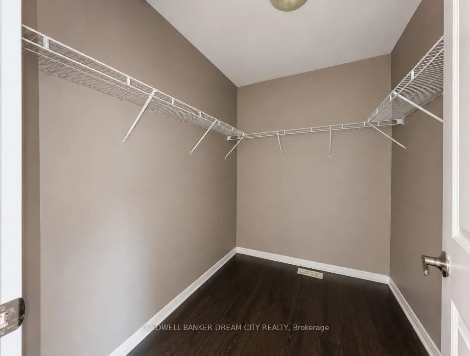 Photo 12 of 1124 Solomon Court, Milton, Willmott — HOMEH