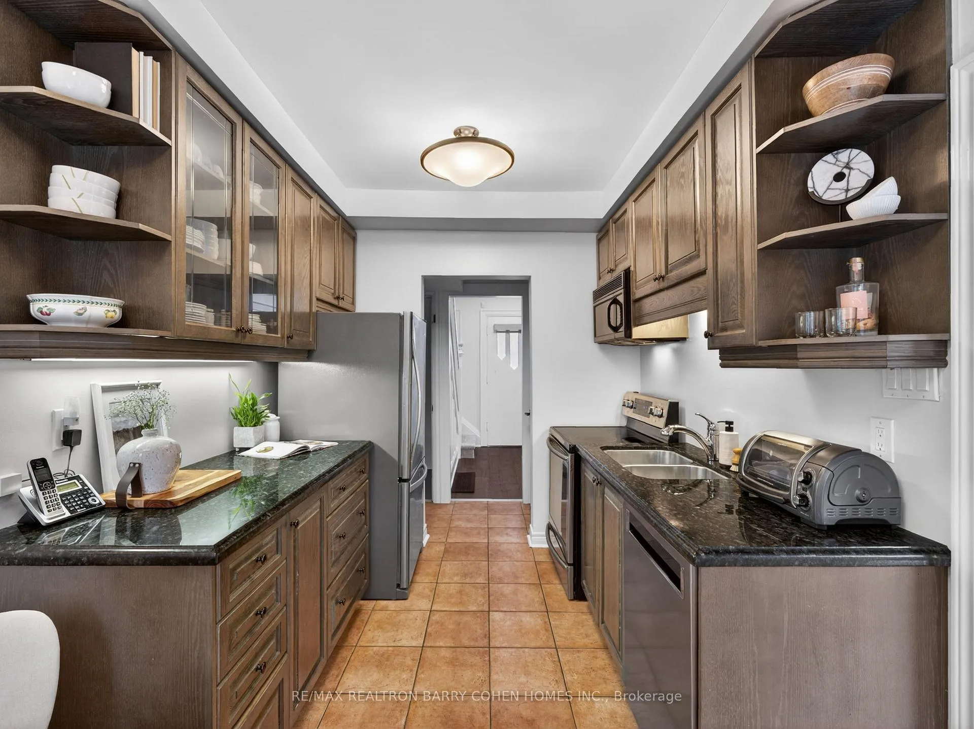 Photo 11 of 253 Briar Hill Avenue, Toronto, Yonge-Eglinton — HOMEH