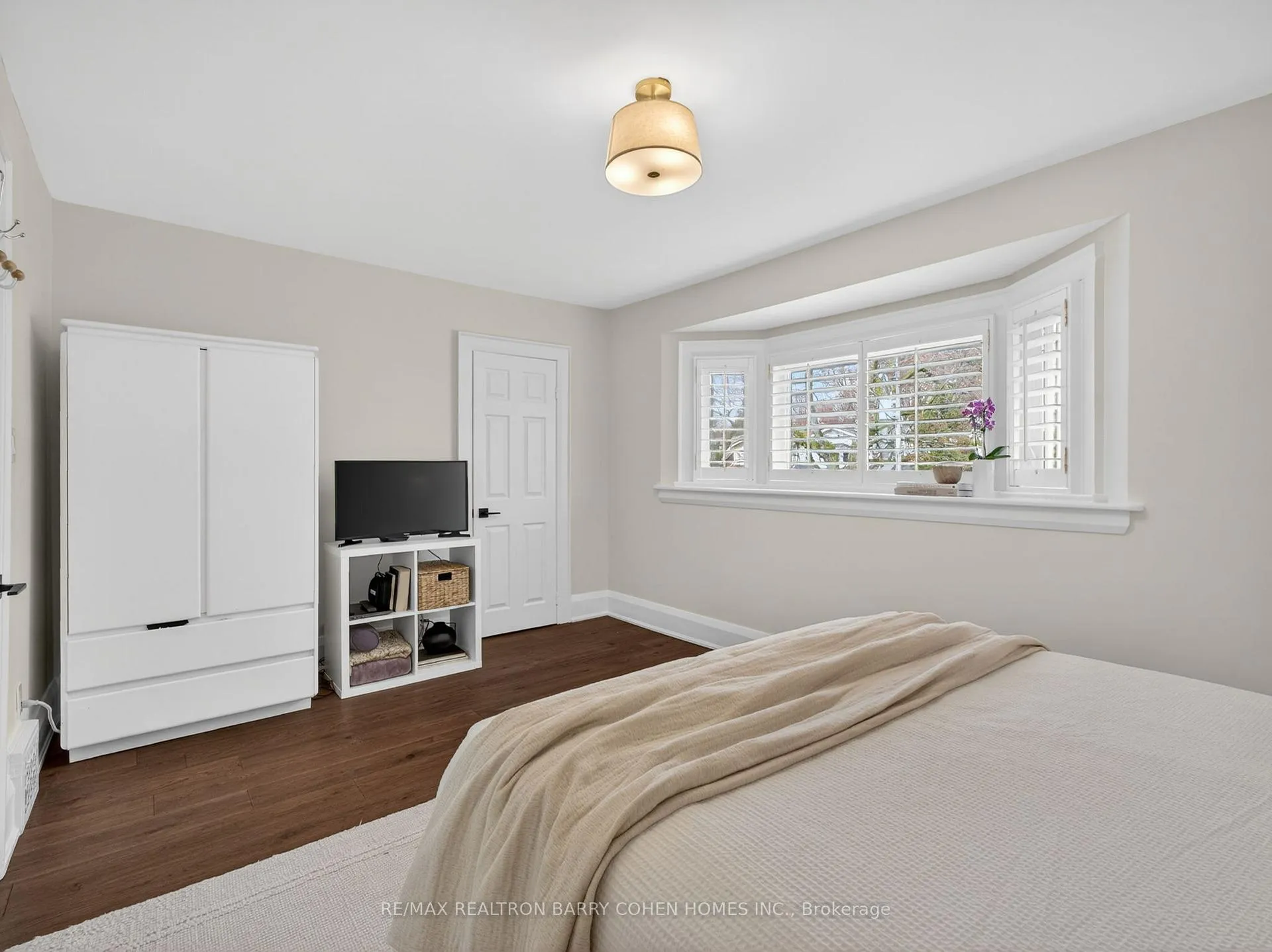 Photo 13 of 253 Briar Hill Avenue, Toronto, Yonge-Eglinton — HOMEH