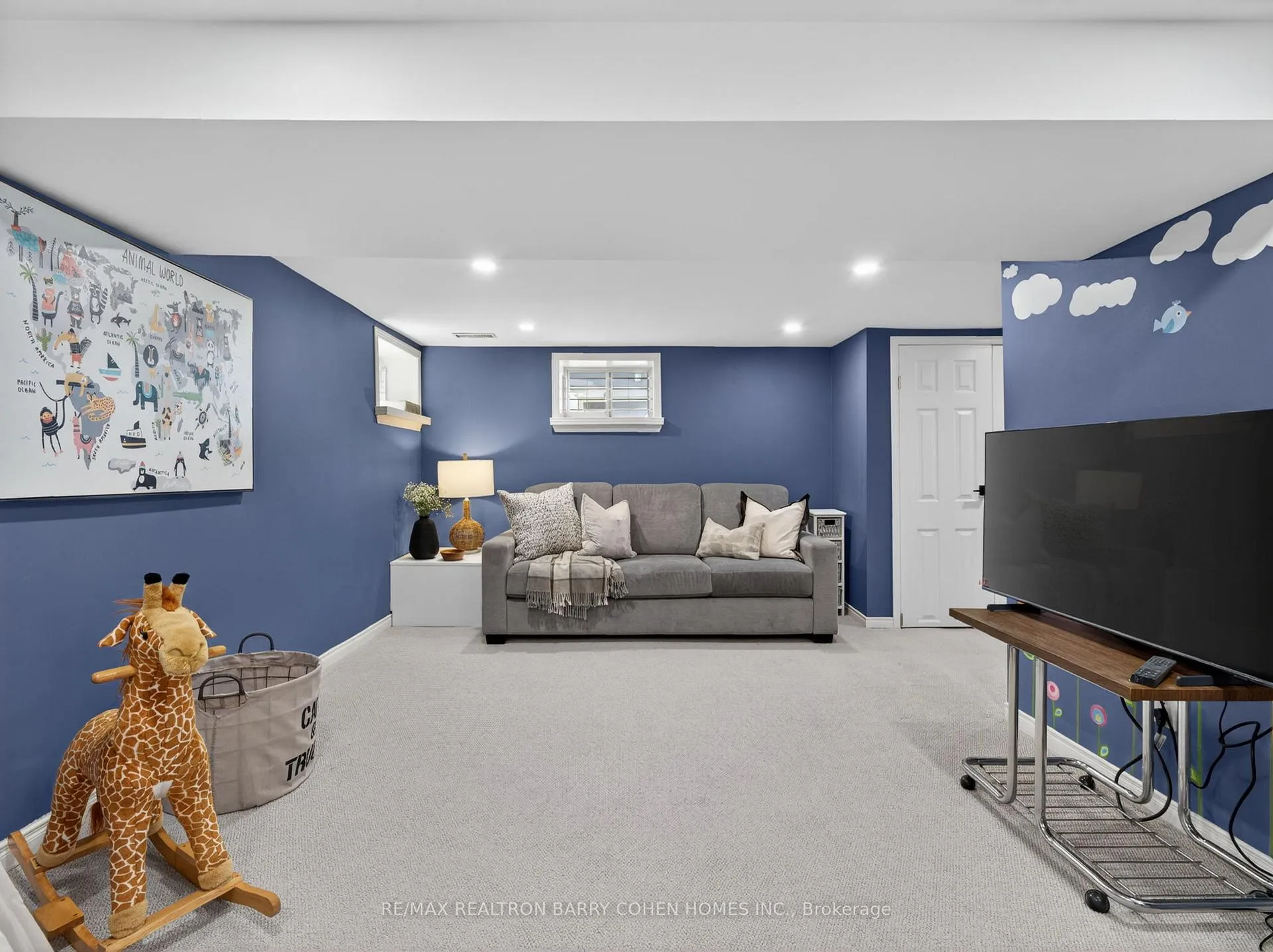 Photo 19 of 253 Briar Hill Avenue, Toronto, Yonge-Eglinton — HOMEH