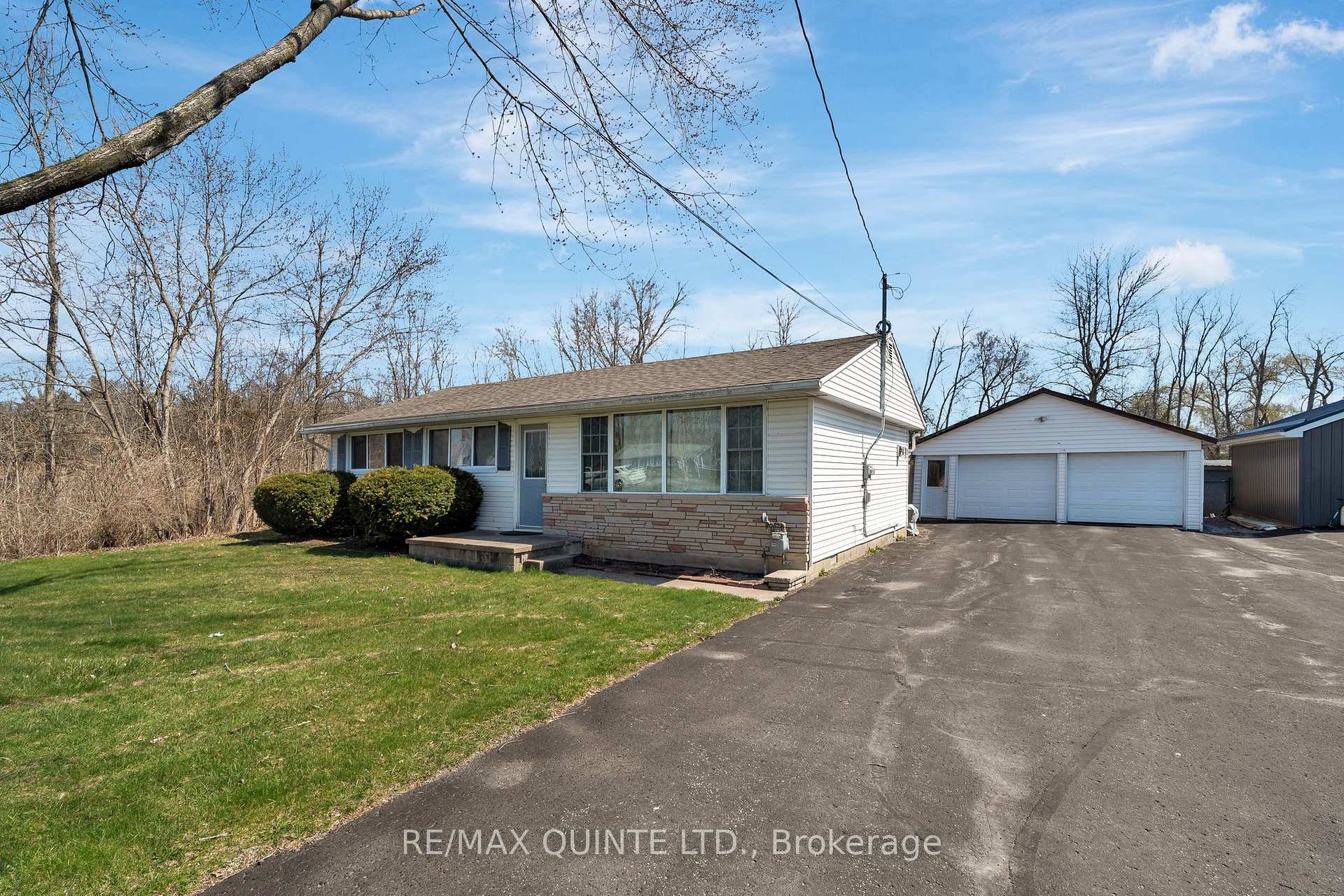 Photo 1 of 72 Ashley Street, Belleville, Thurlow Ward — HOMEH