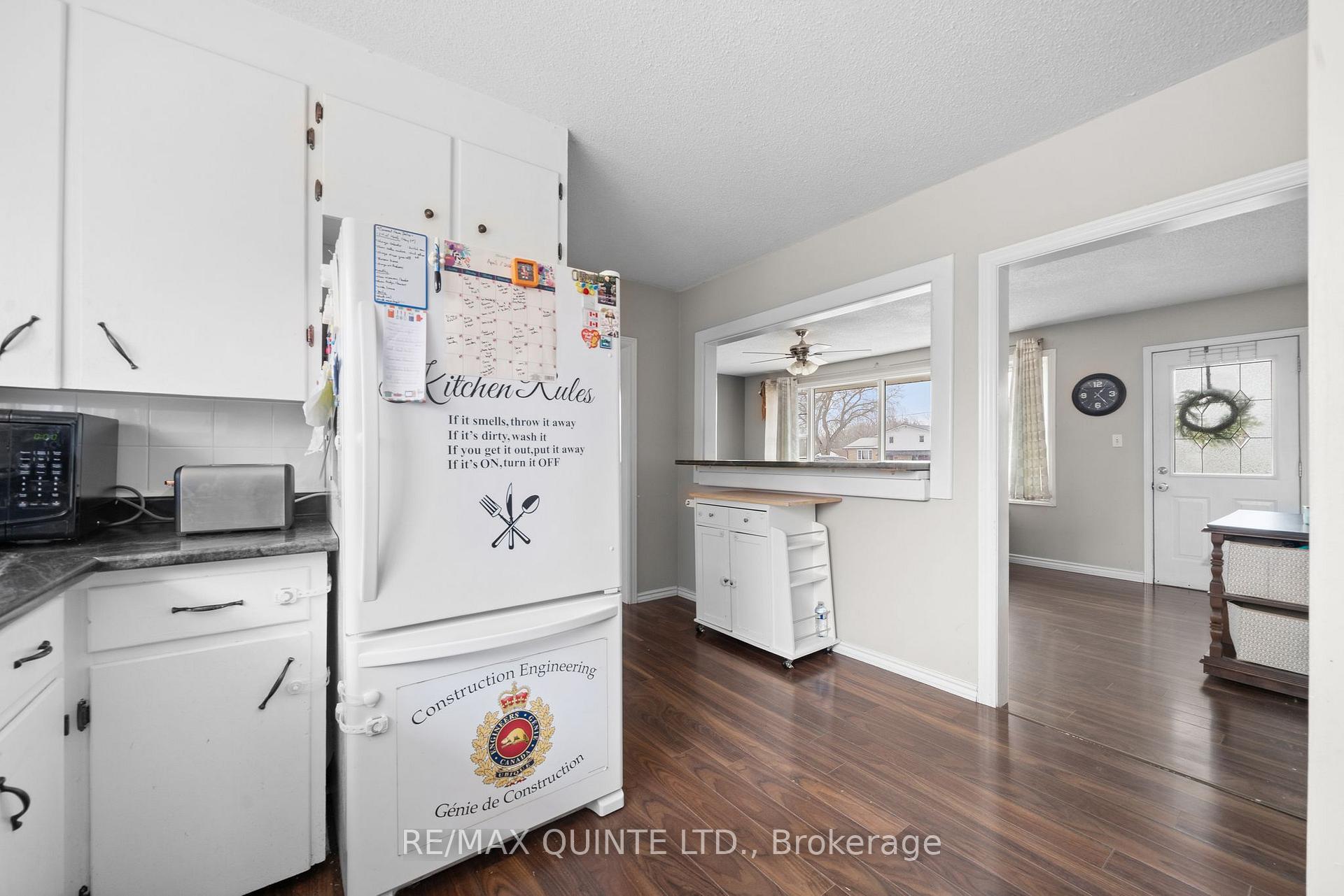 Photo 19 of 72 Ashley Street, Belleville, Thurlow Ward — HOMEH