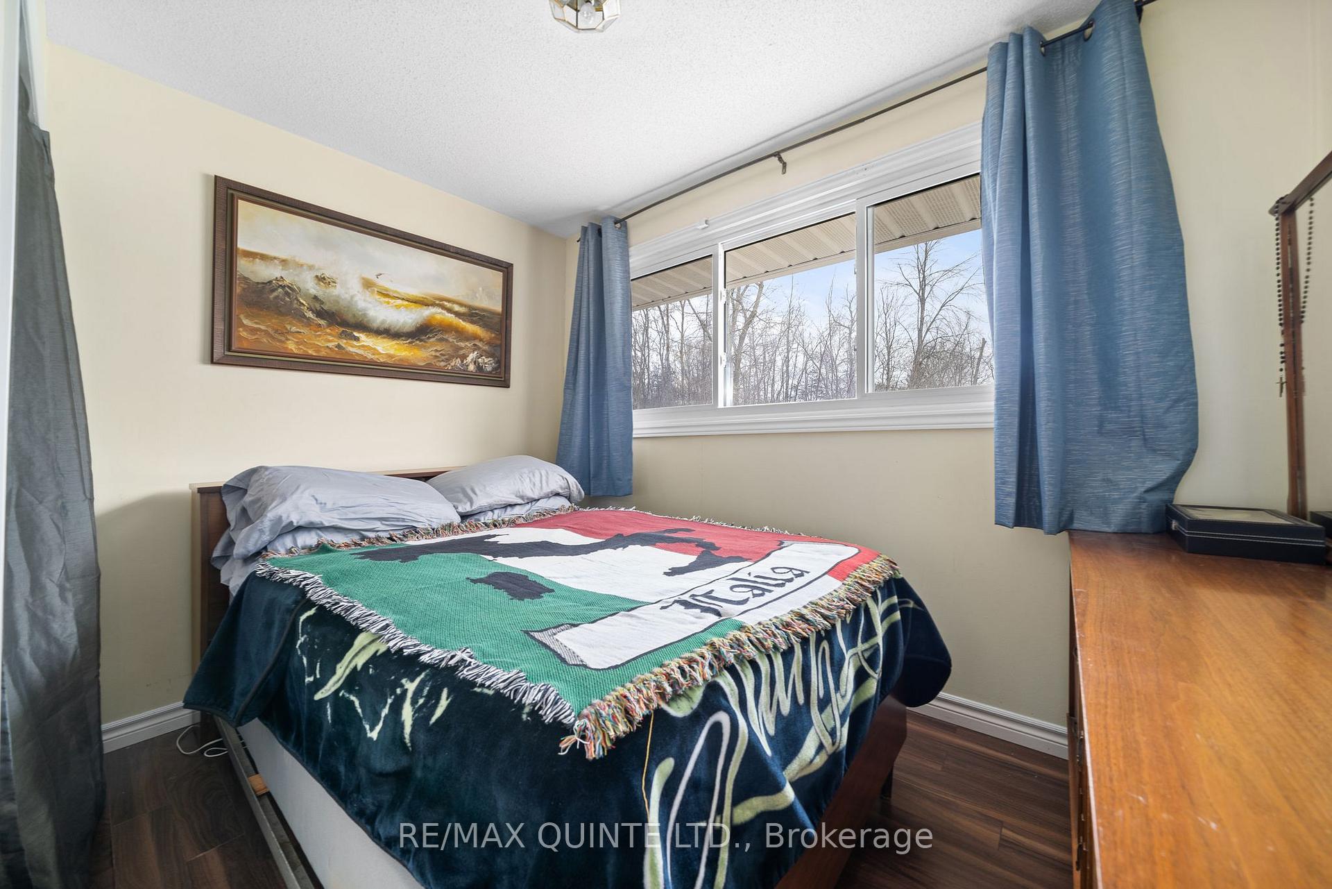 Photo 23 of 72 Ashley Street, Belleville, Thurlow Ward — HOMEH