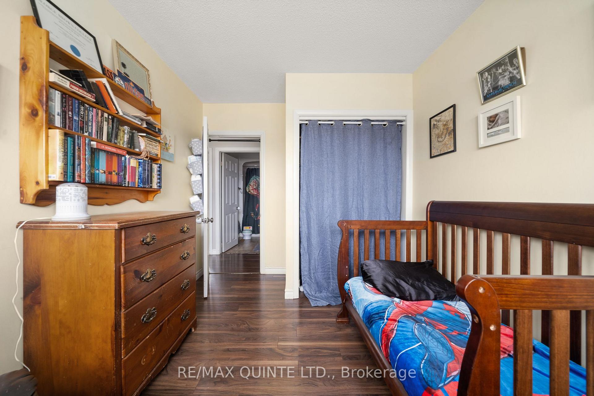 Photo 25 of 72 Ashley Street, Belleville, Thurlow Ward — HOMEH