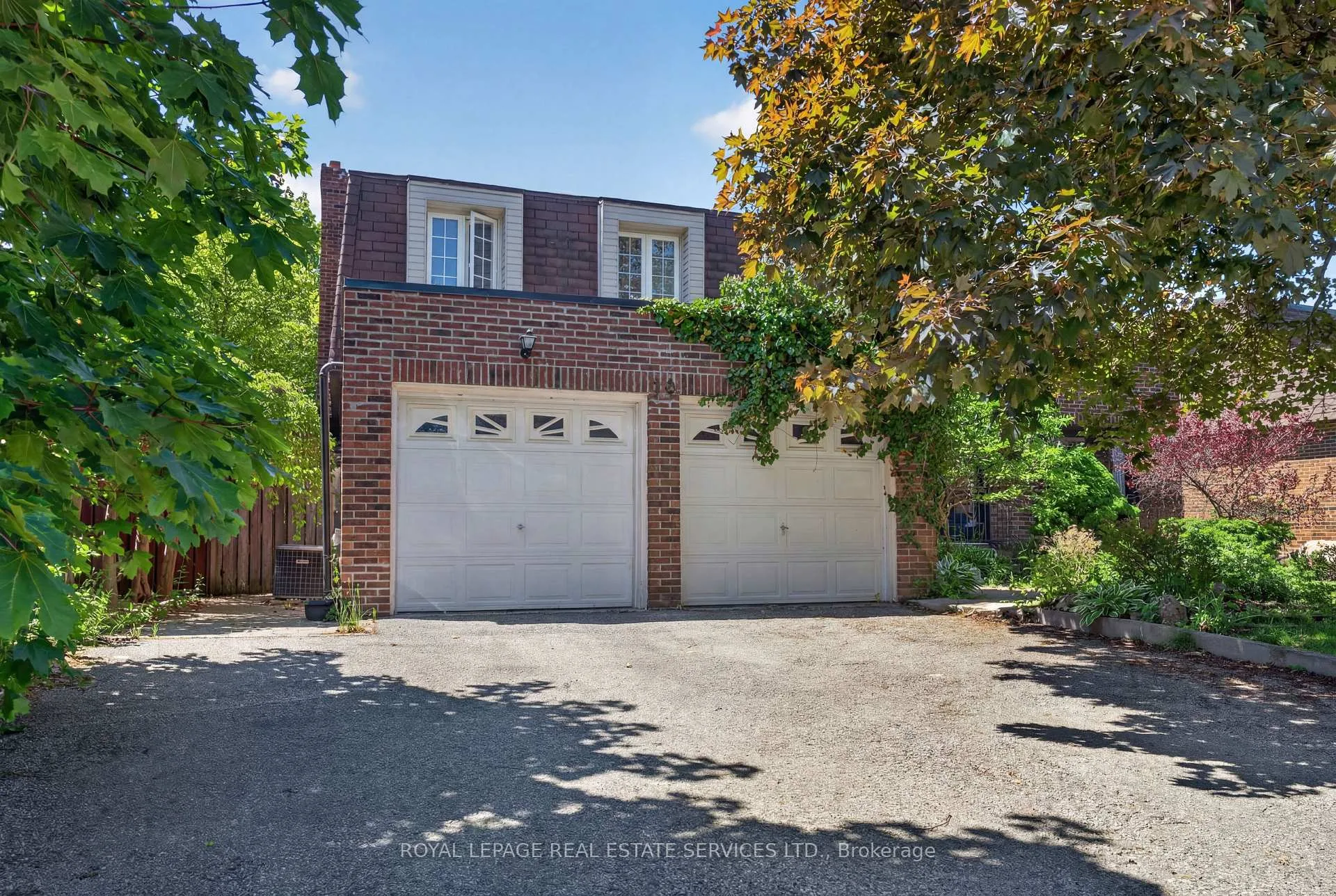 Photo 1 of 28 Wootten Way, Markham, Markham Village — HOMEH