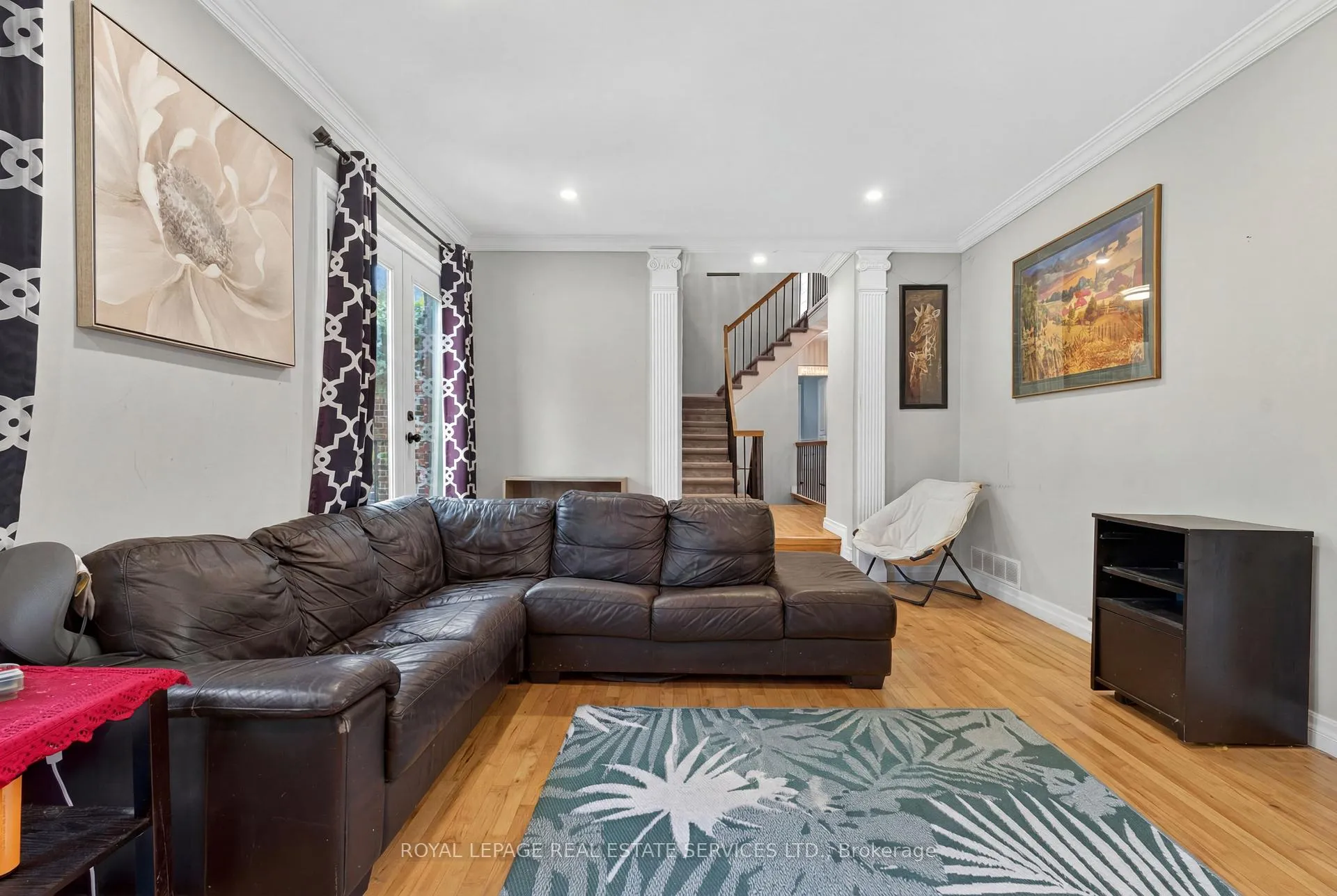 Photo 8 of 28 Wootten Way, Markham, Markham Village — HOMEH