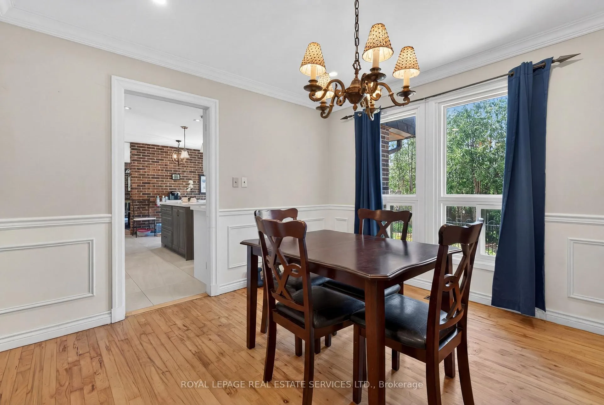 Photo 9 of 28 Wootten Way, Markham, Markham Village — HOMEH