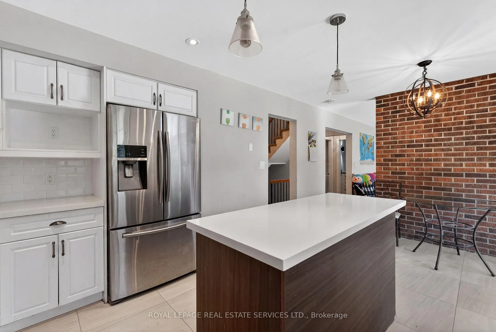 Photo 16 of 28 Wootten Way, Markham, Markham Village — HOMEH