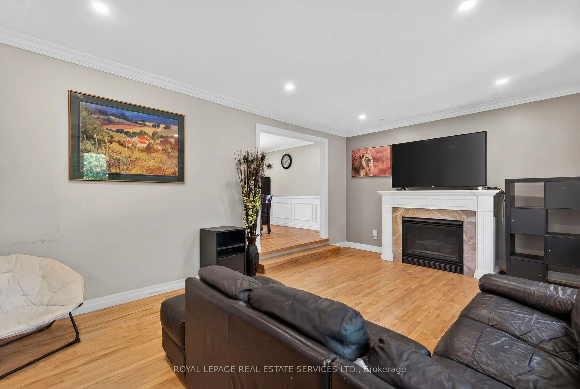 Photo 18 of 28 Wootten Way, Markham, Markham Village — HOMEH
