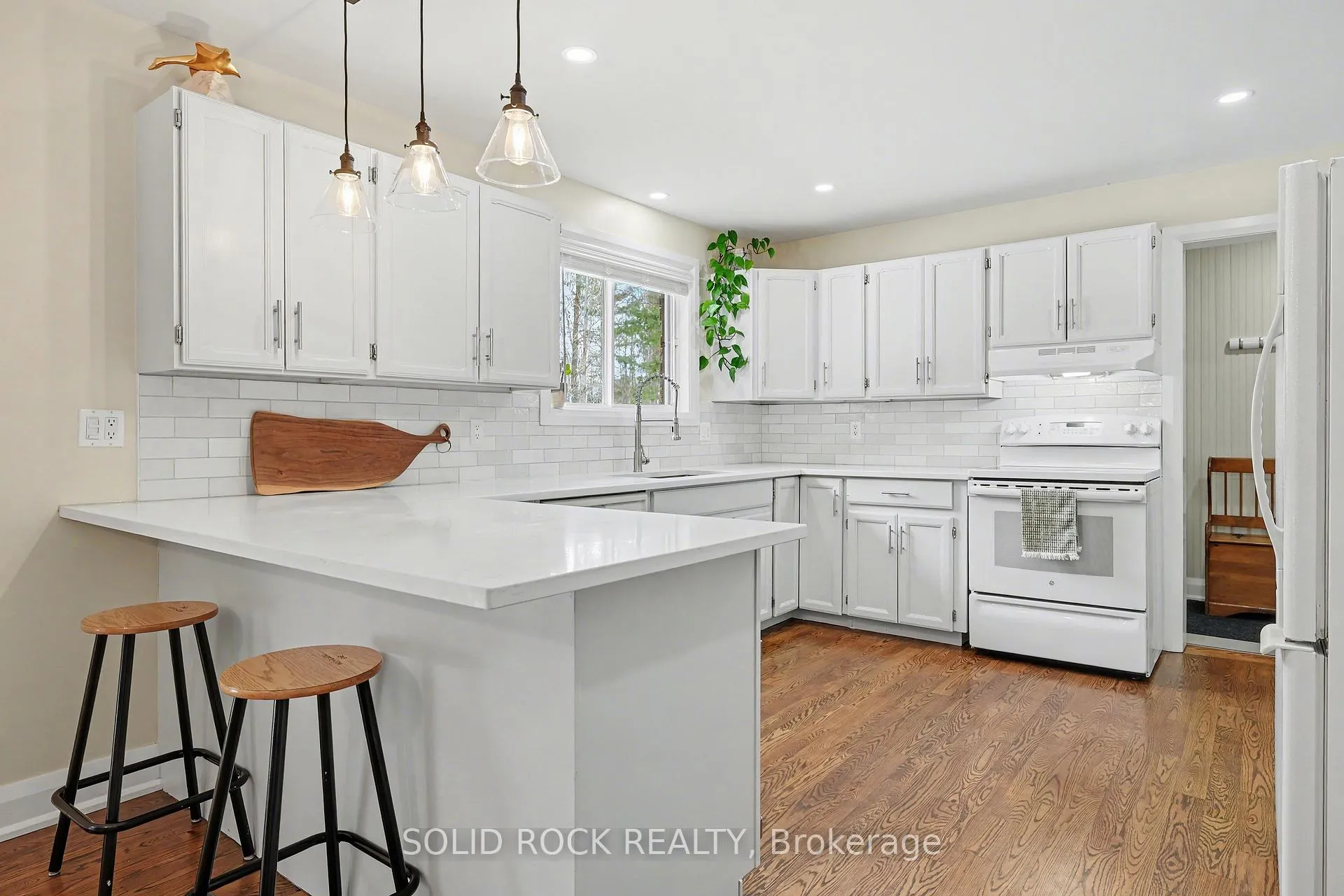 Photo 9 of 113 Goodwood Crescent, Beckwith, Beckwith Twp — HOMEH