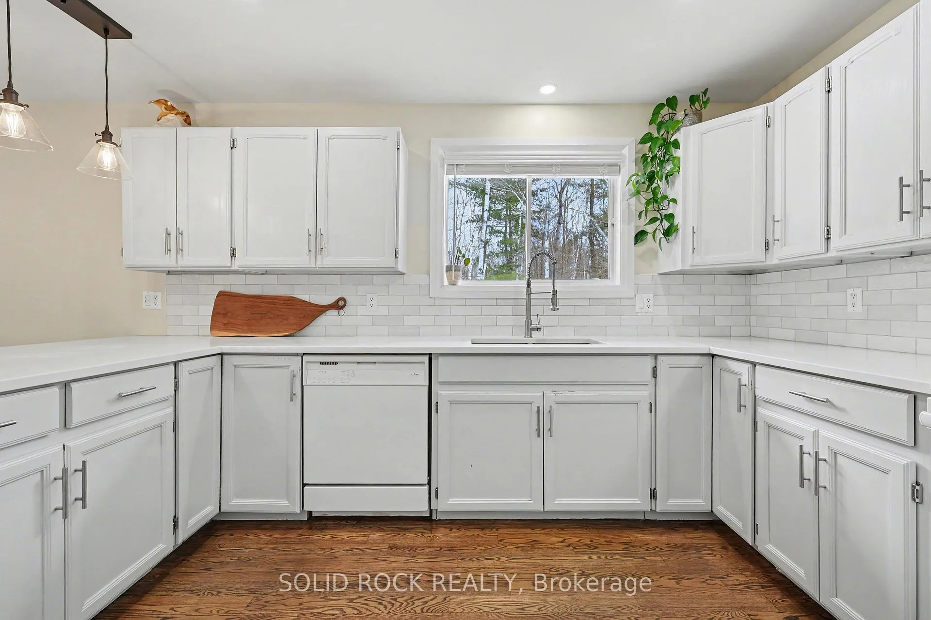 Photo 10 of 113 Goodwood Crescent, Beckwith, Beckwith Twp — HOMEH