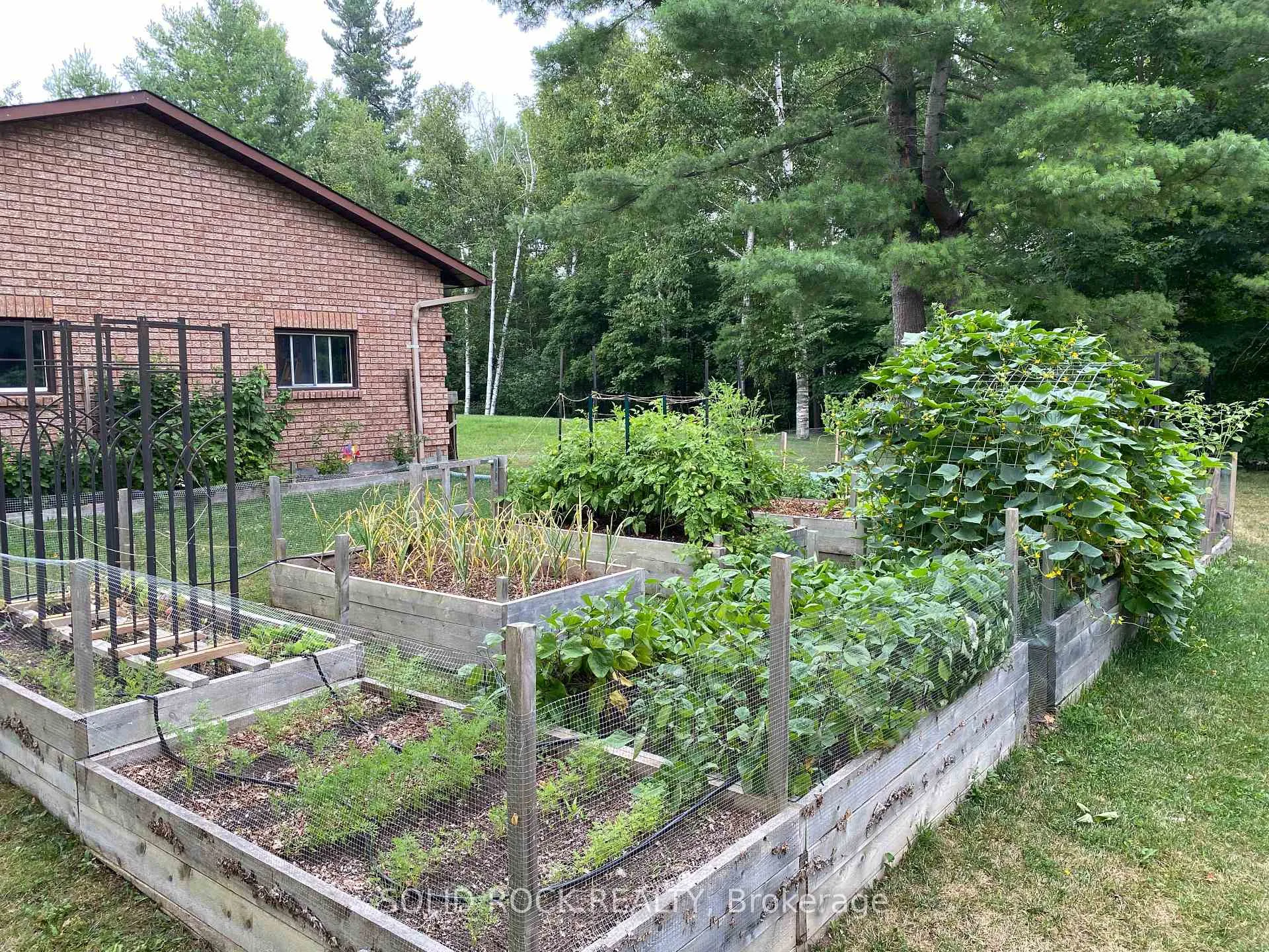 Photo 34 of 113 Goodwood Crescent, Beckwith, Beckwith Twp — HOMEH