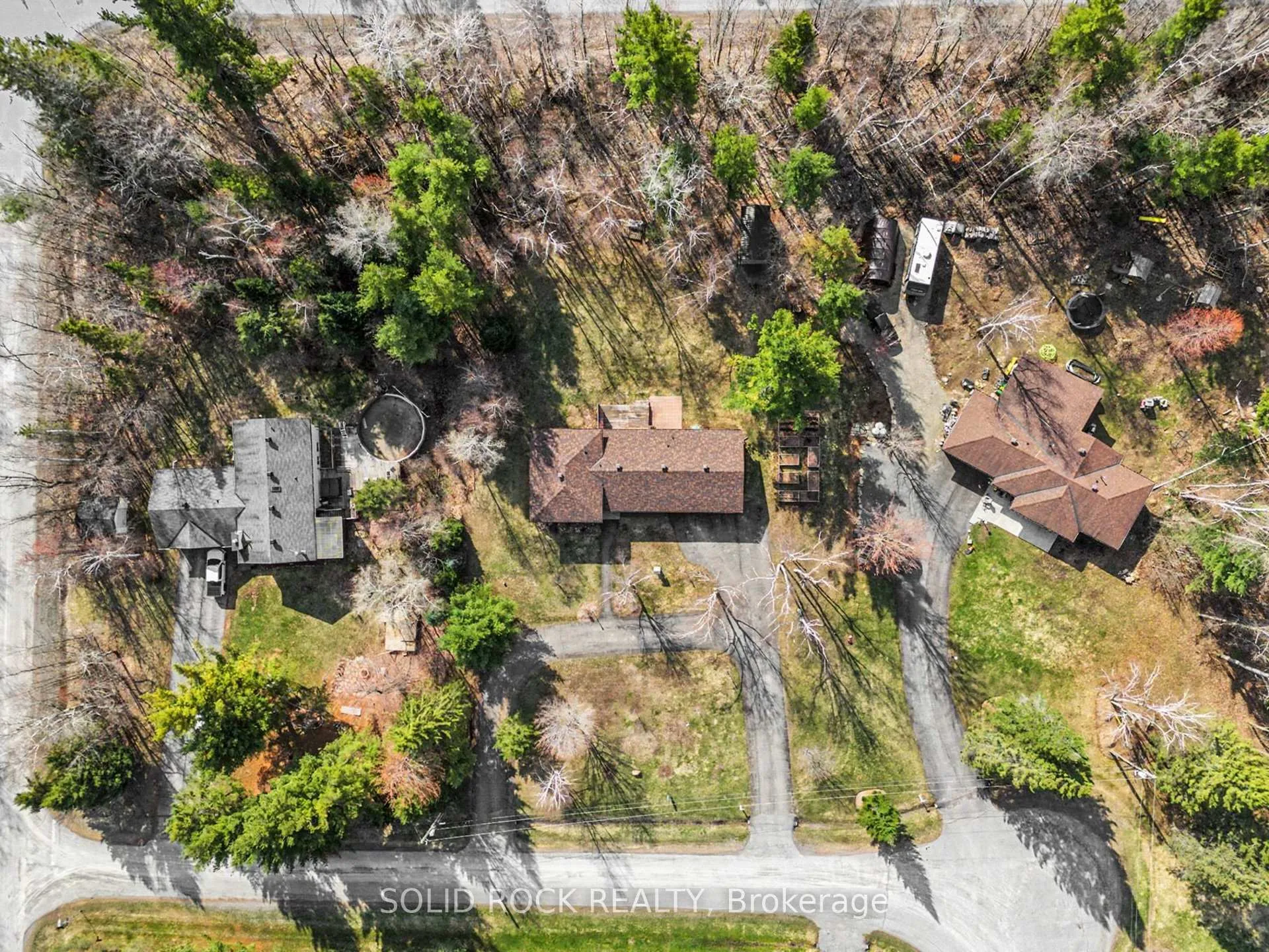 Photo 40 of 113 Goodwood Crescent, Beckwith, Beckwith Twp — HOMEH