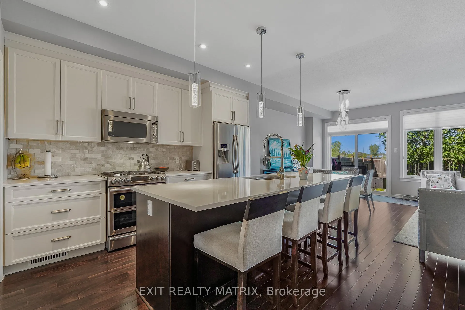 Photo 5 of 401 Gerry Lalonde Drive, Ottawa, Avalon West — HOMEH