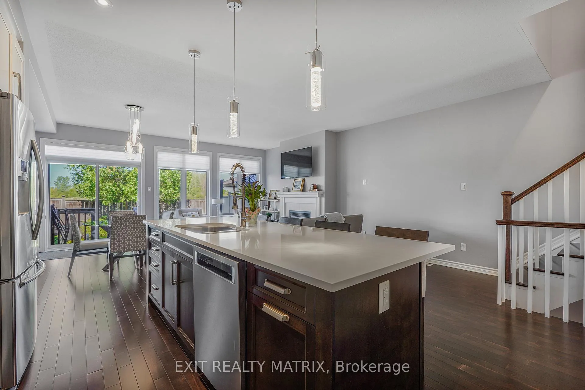 Photo 6 of 401 Gerry Lalonde Drive, Ottawa, Avalon West — HOMEH