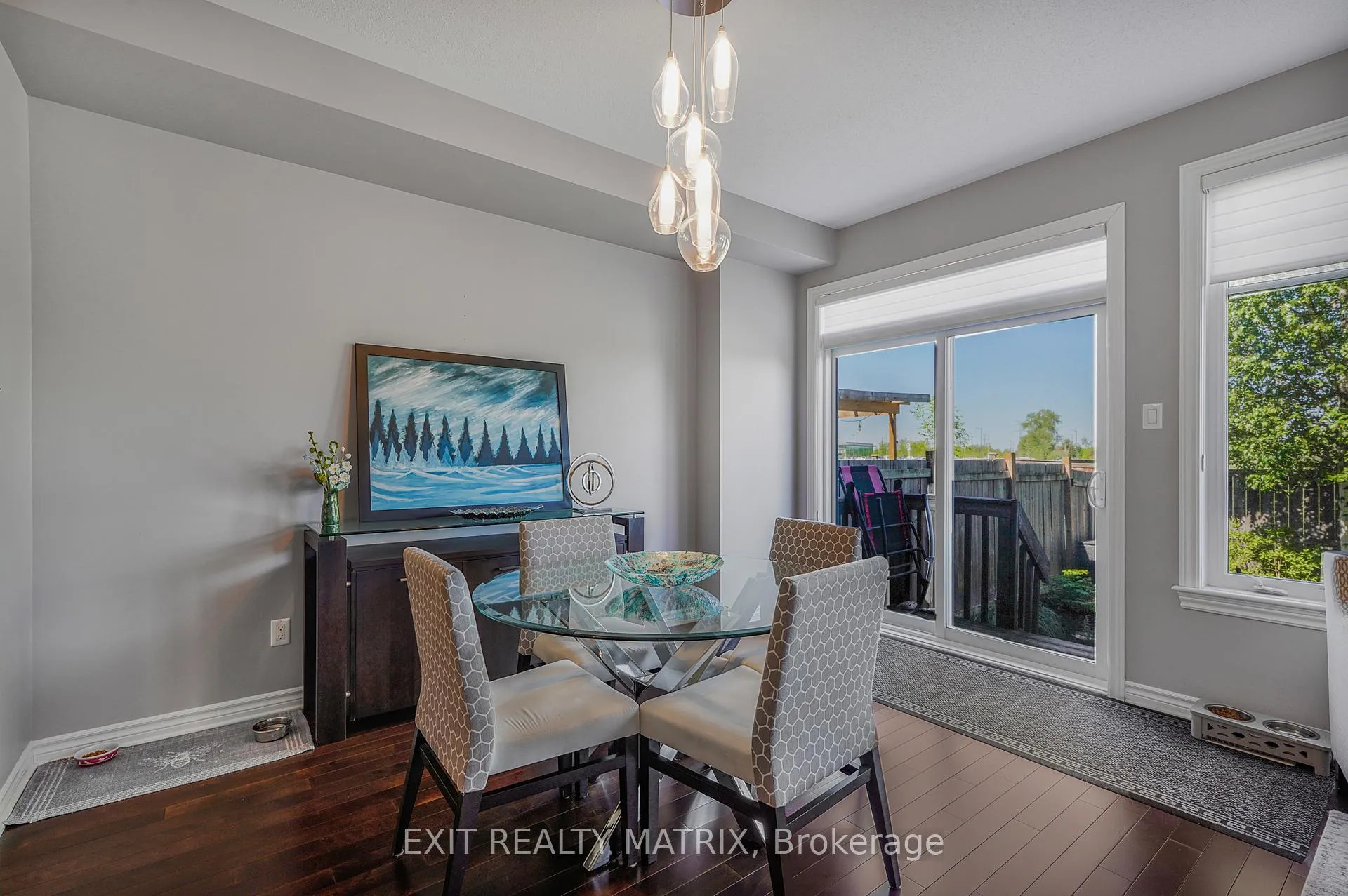 Photo 9 of 401 Gerry Lalonde Drive, Ottawa, Avalon West — HOMEH