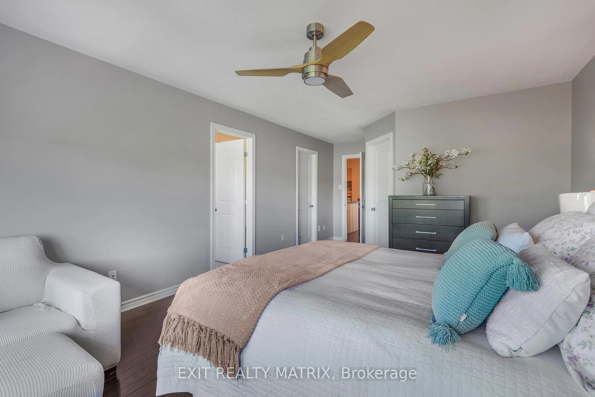 Photo 21 of 401 Gerry Lalonde Drive, Ottawa, Avalon West — HOMEH