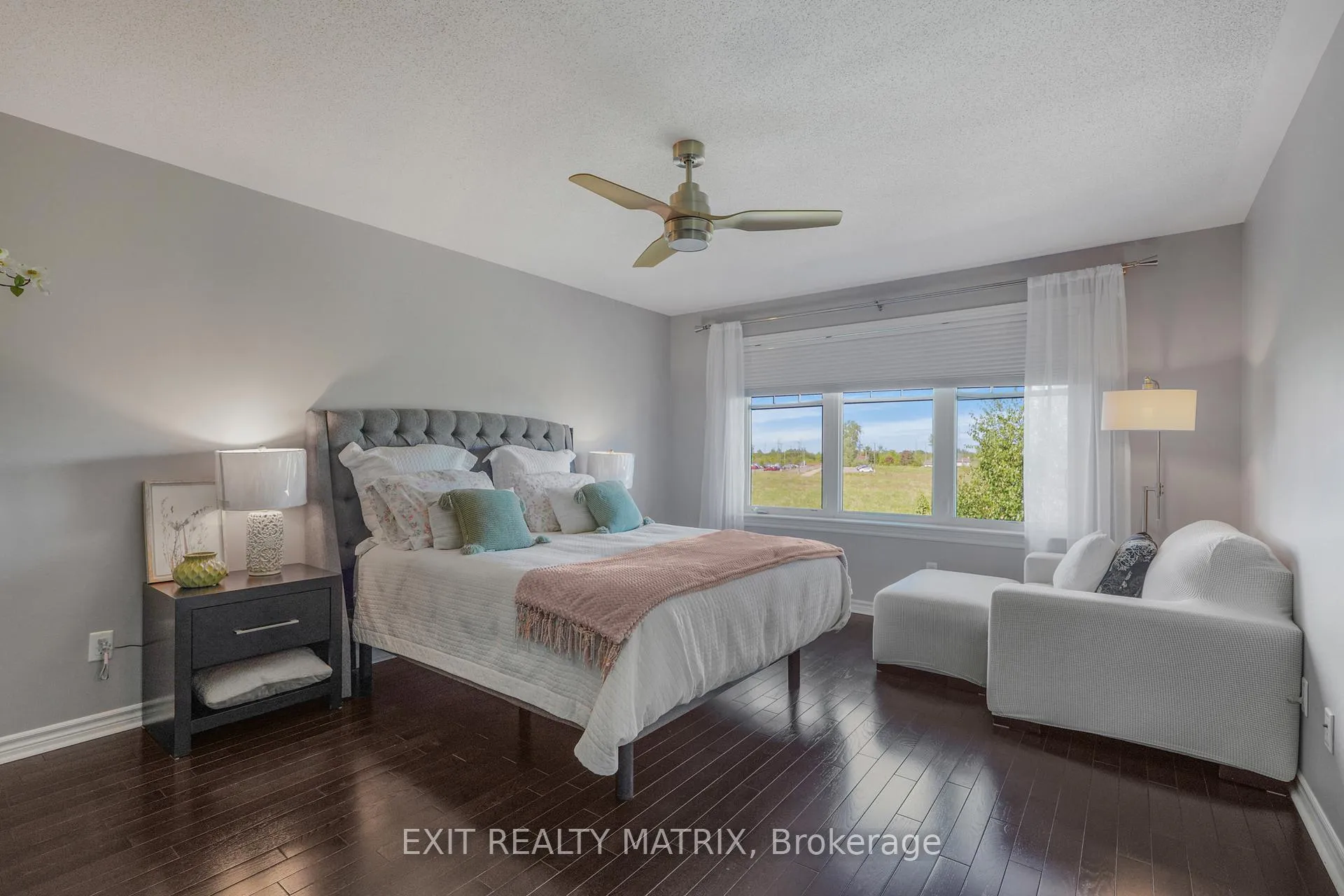 Photo 22 of 401 Gerry Lalonde Drive, Ottawa, Avalon West — HOMEH