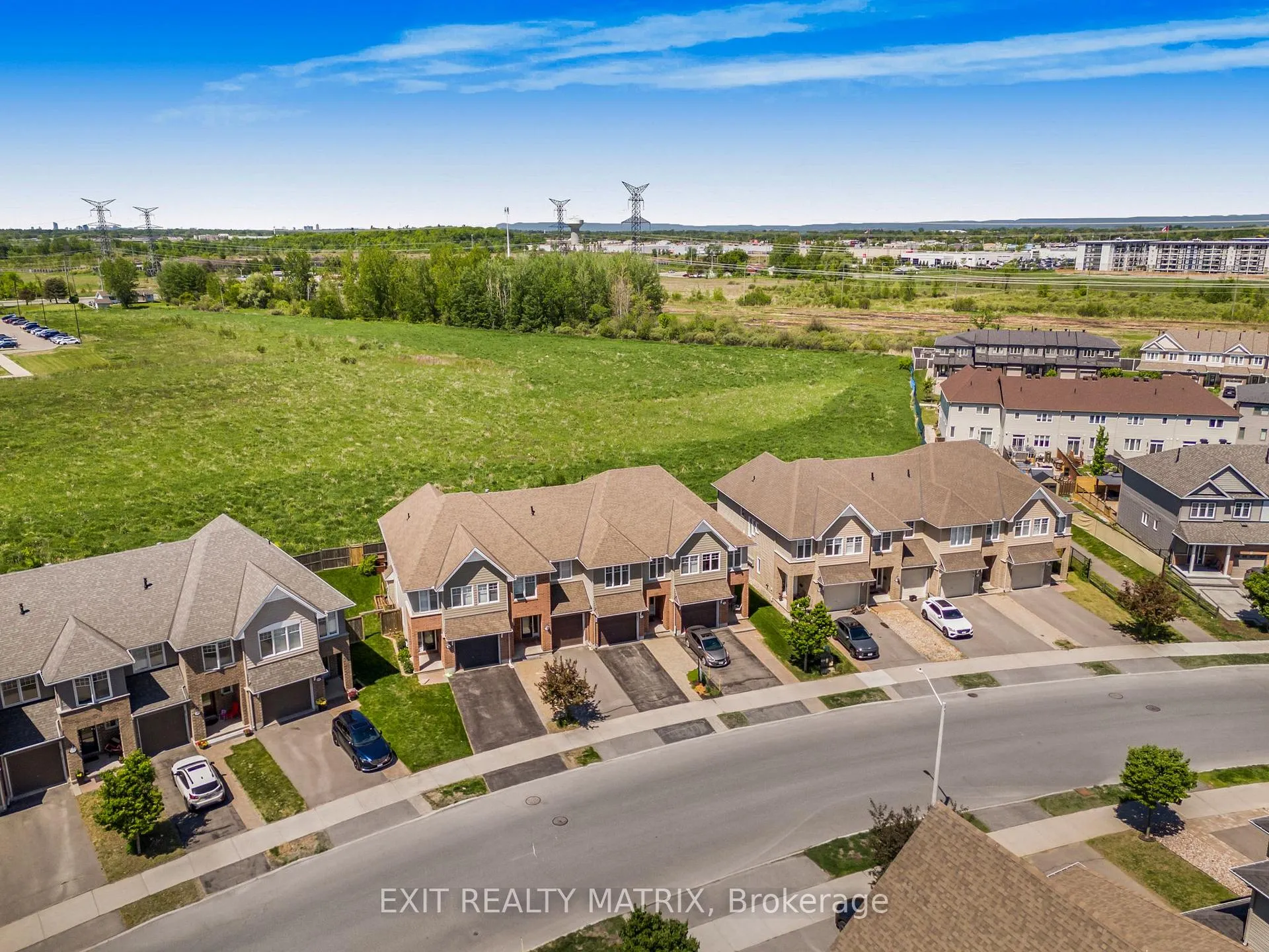 Photo 33 of 401 Gerry Lalonde Drive, Ottawa, Avalon West — HOMEH